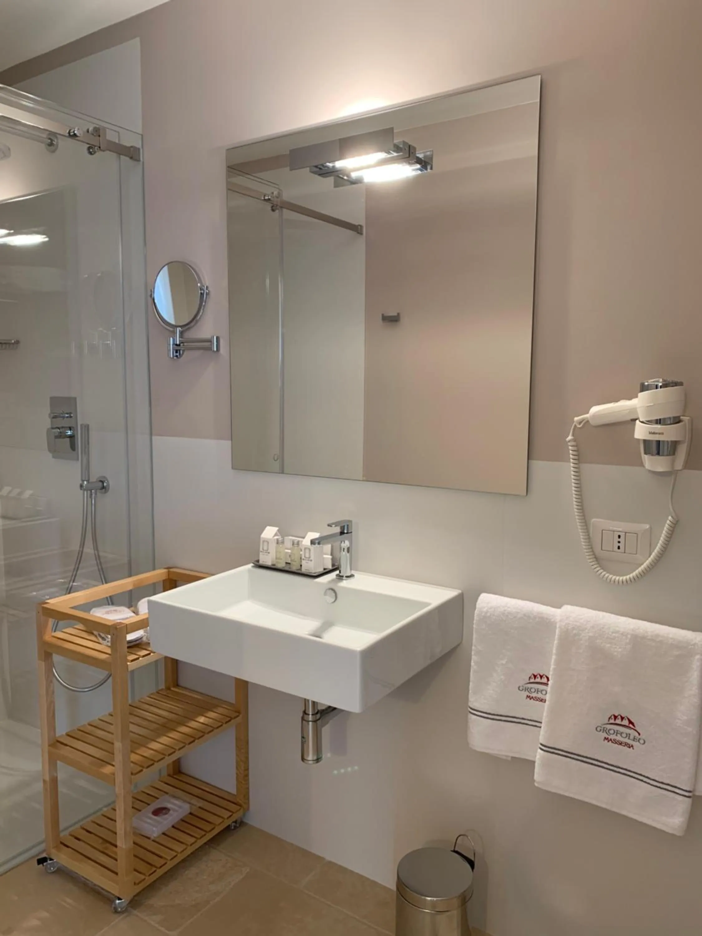 Bathroom in Masseria Grofoleo