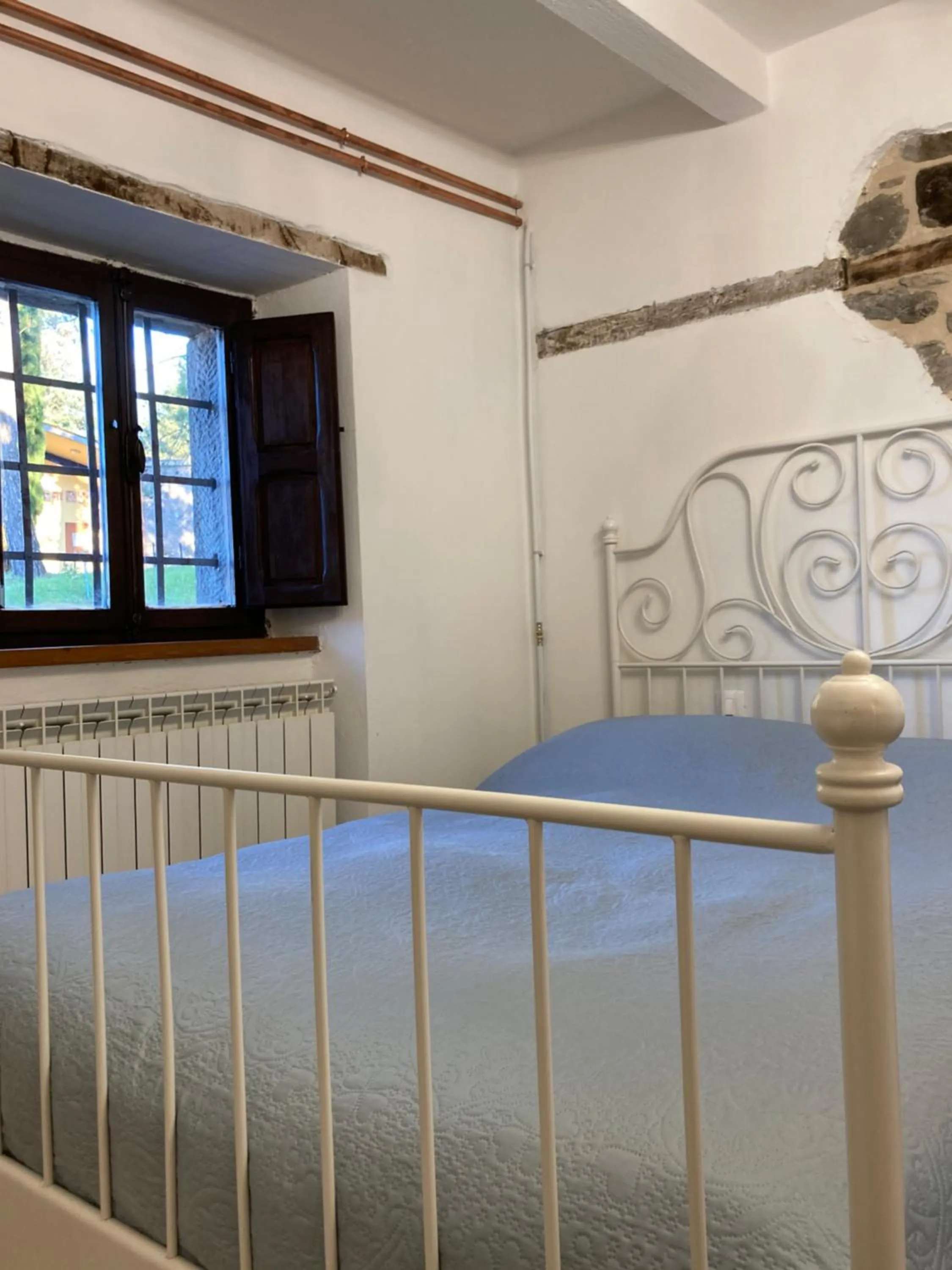 Bed in La pecora e l agnello