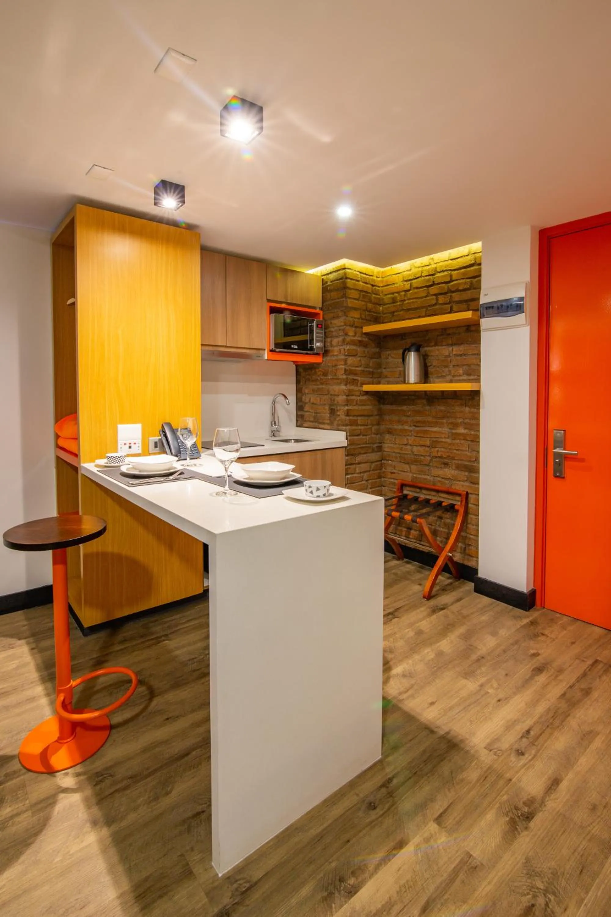 Kitchen or kitchenette in Hostal Boutique Black Cat