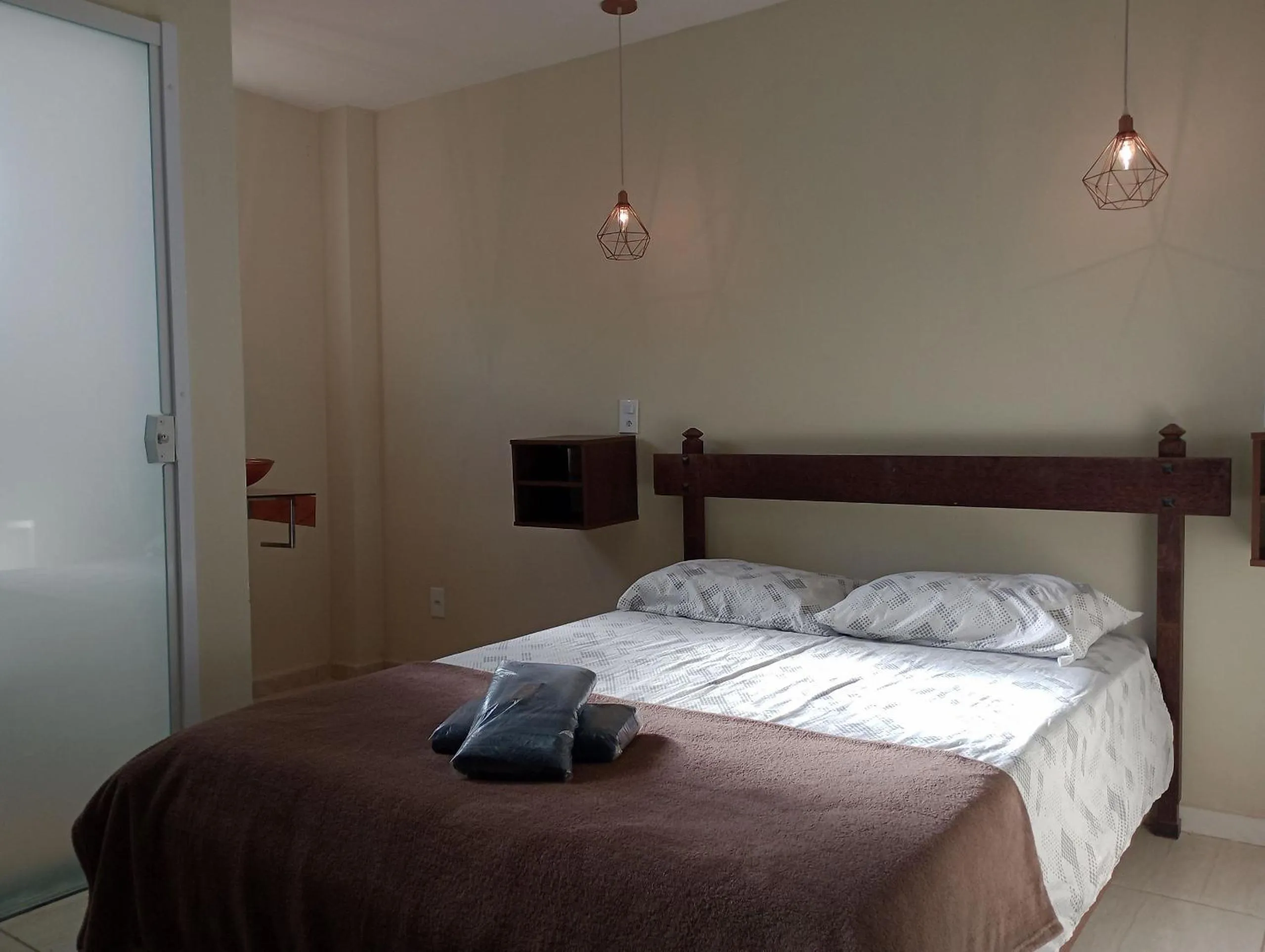 Bedroom, Bed in HoStel de Setiba - HOSPEDARIA OCA RUCA