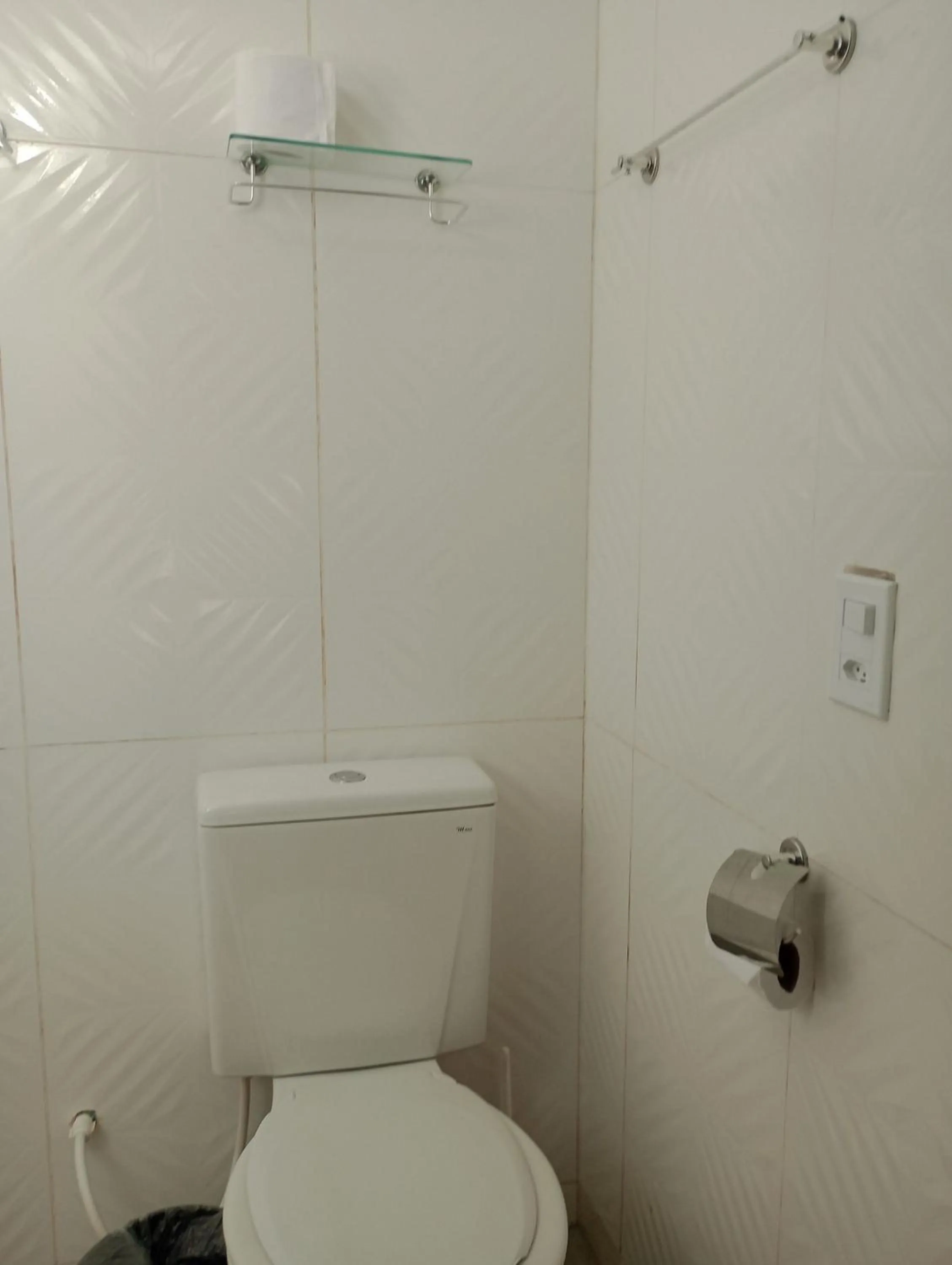 Toilet in HoStel de Setiba - HOSPEDARIA OCA RUCA