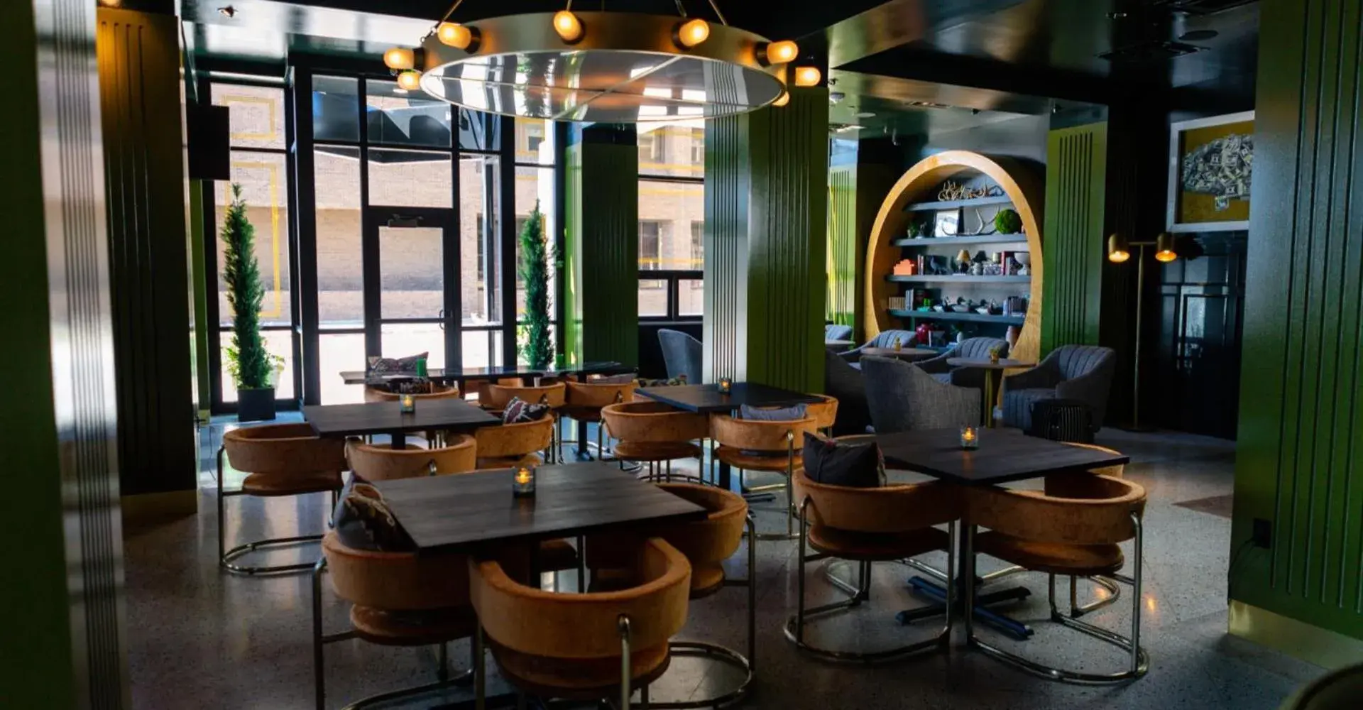 Restaurant/places to eat in Hotel On Phillips Restaurant/places to eat in Hotel On Phillips