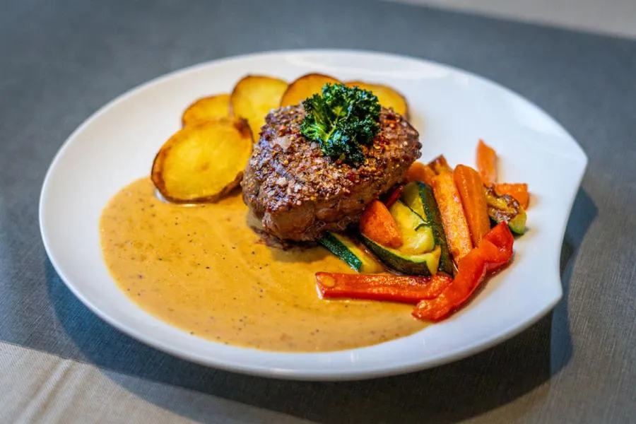 Food and drinks in Hotel Kurikka