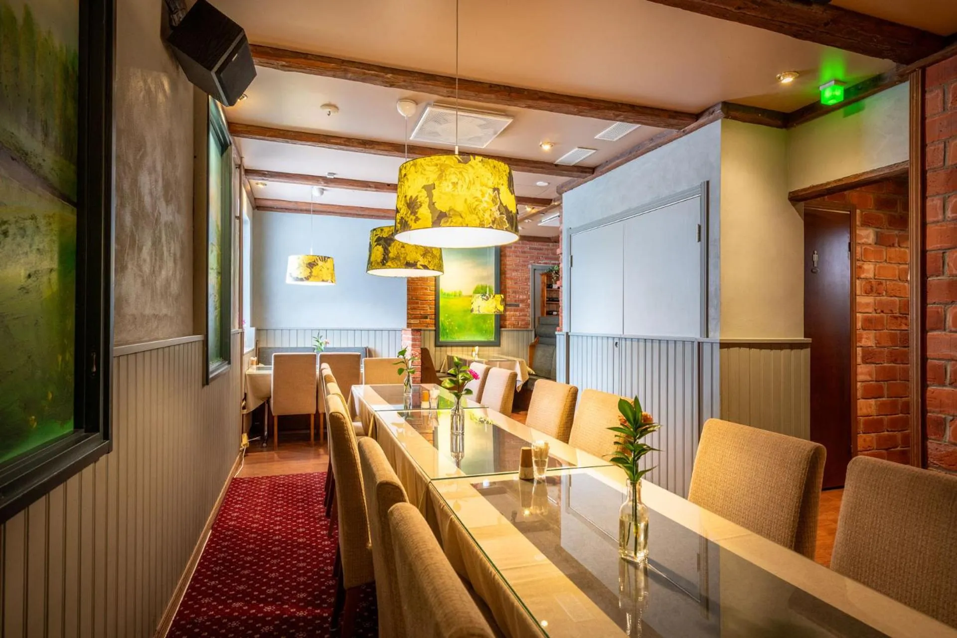 Restaurant/places to eat in Hotel Kurikka