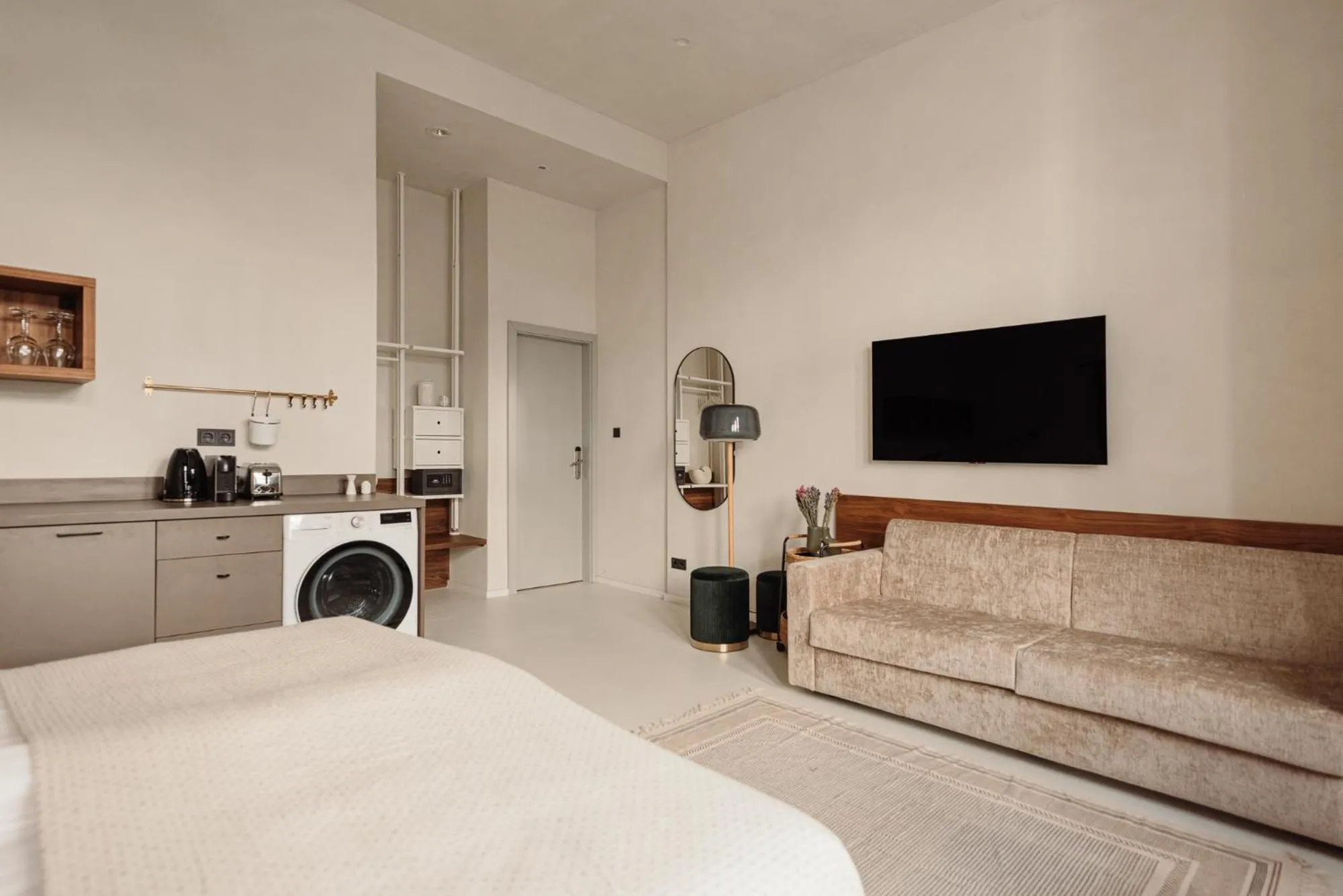 Photo of the whole room, Bed in TG Hotel Apartments Budapest