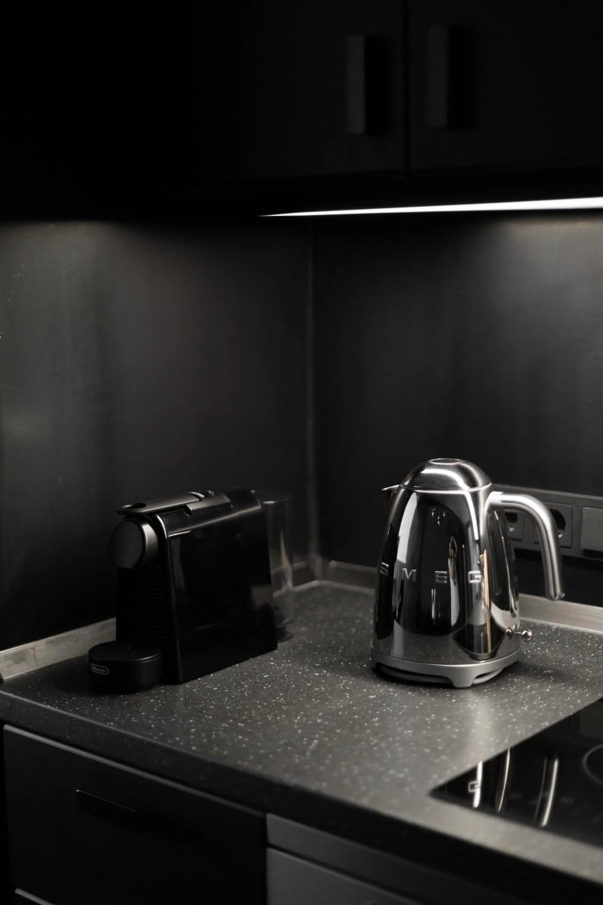 Coffee/tea facilities in TG Hotel Apartments Budapest