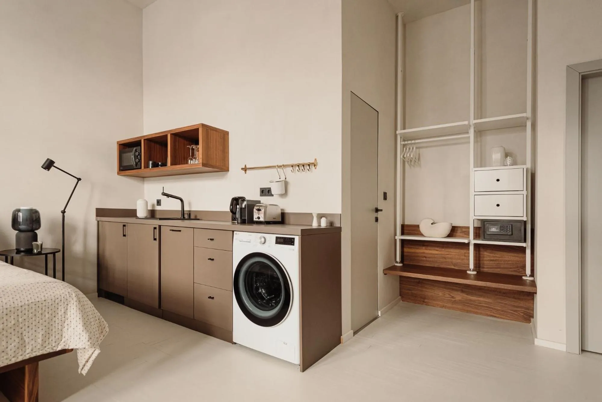 kitchen in TG Hotel Apartments Budapest