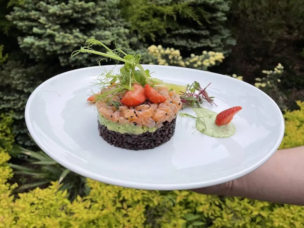 Restaurant/places to eat in Hotel Sahara