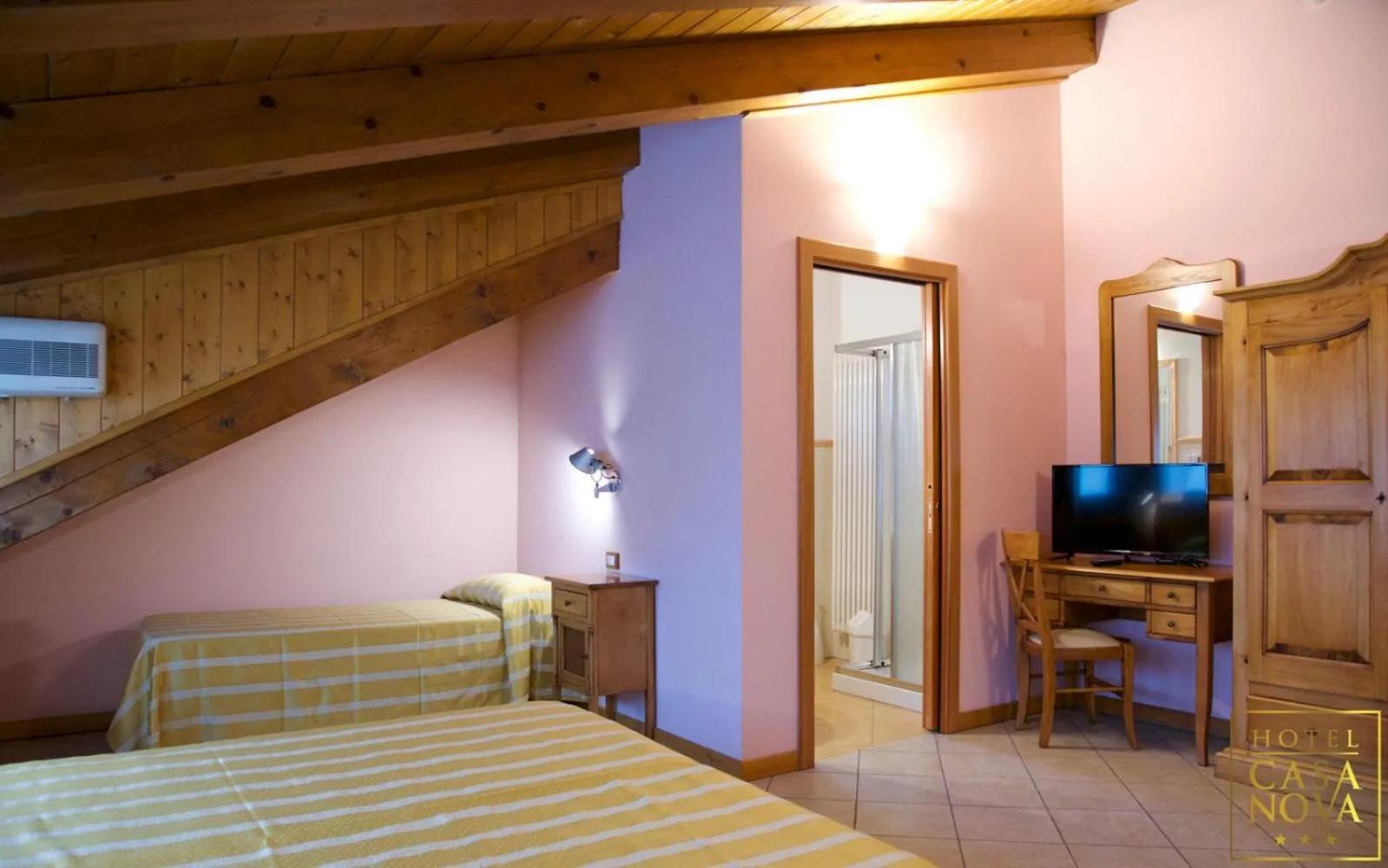 Bed in Hotel Casanova