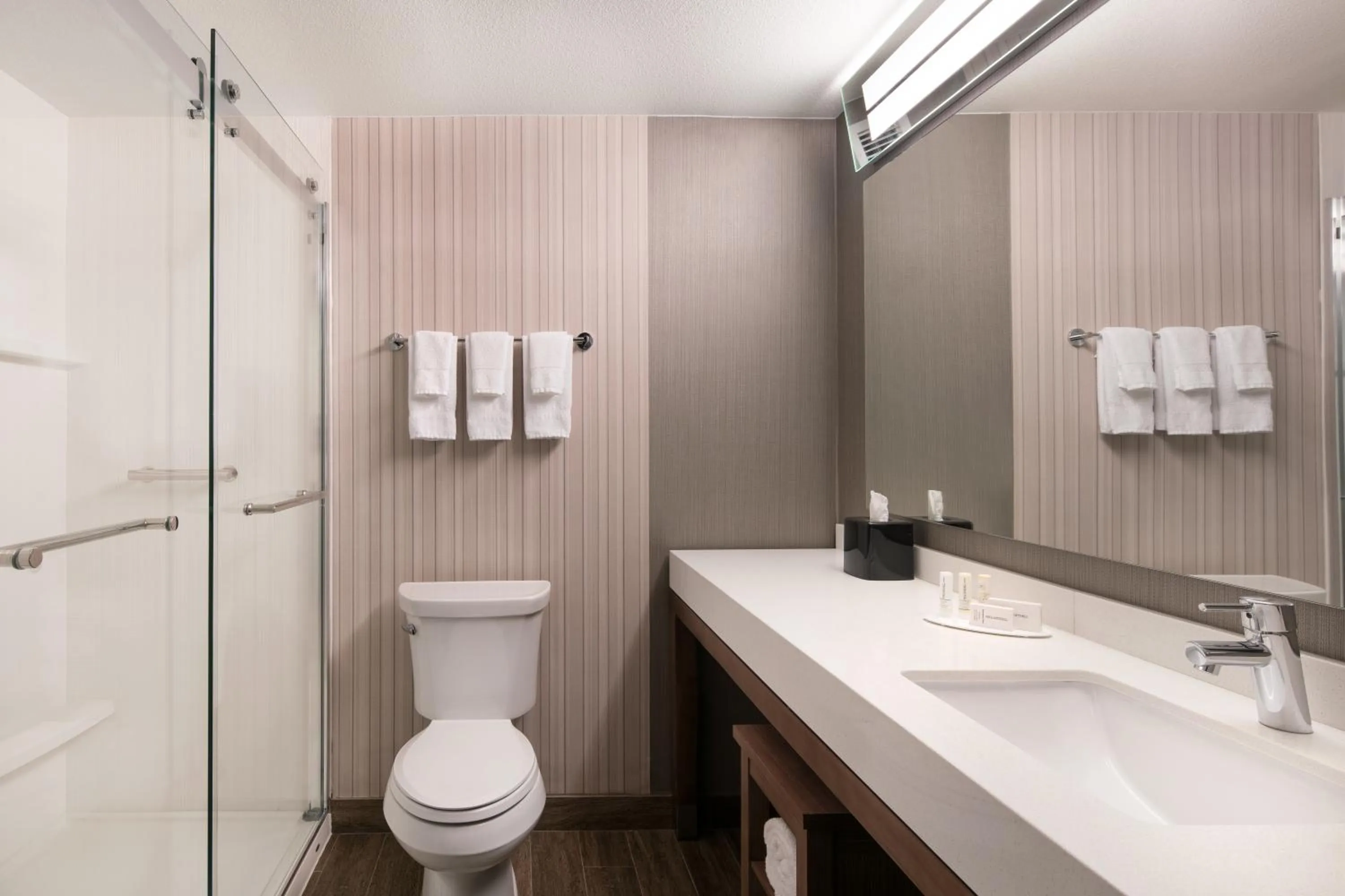 Courtyard Denver Airport at Gateway Park