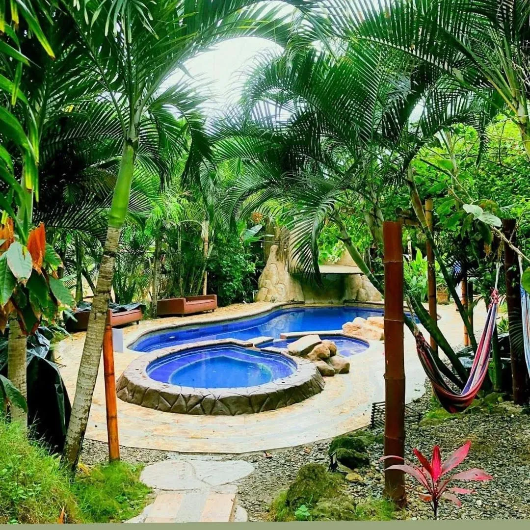 ME Hotel & Villas - Montañita Estates