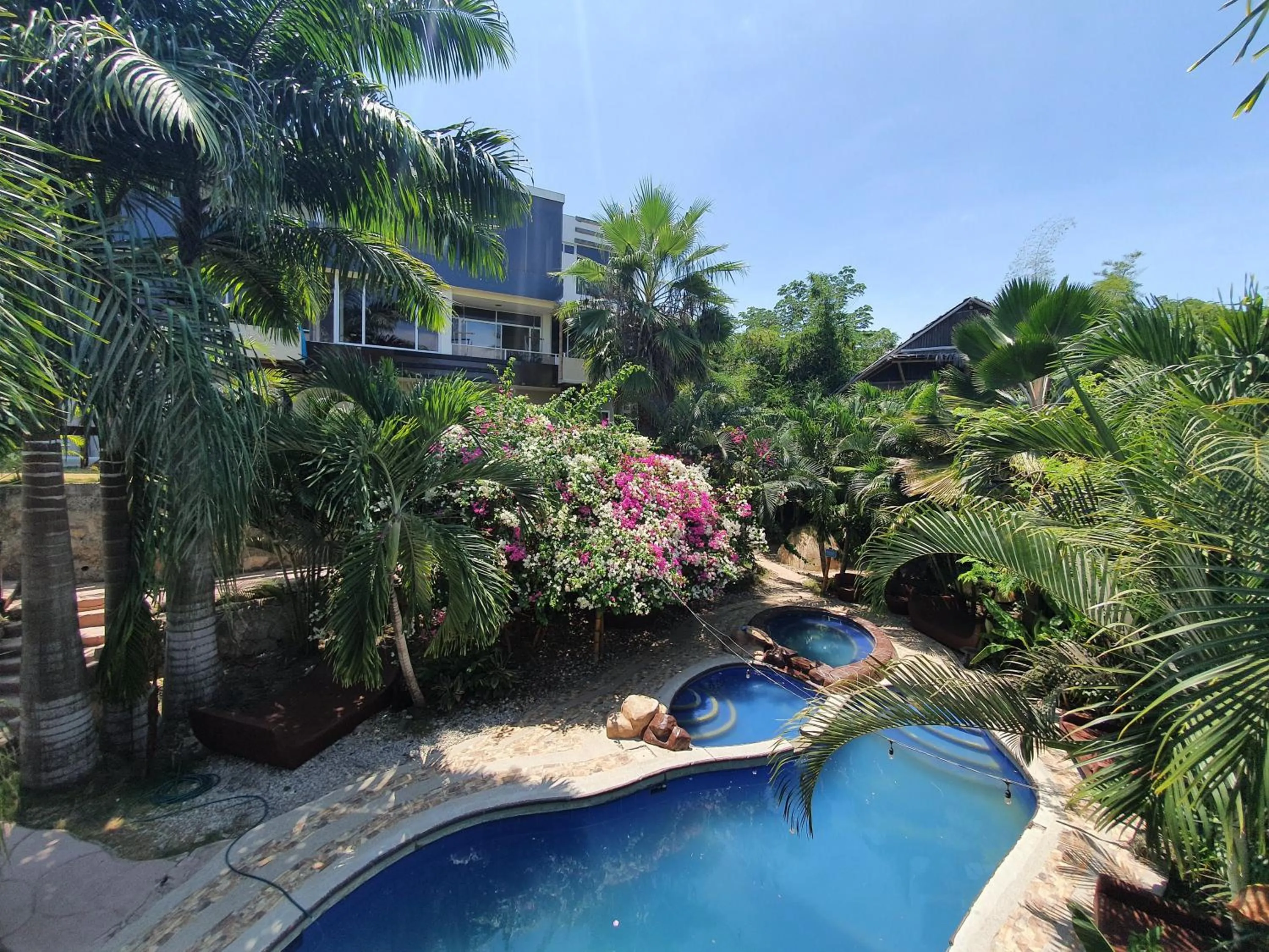 ME Hotel & Villas - Montañita Estates