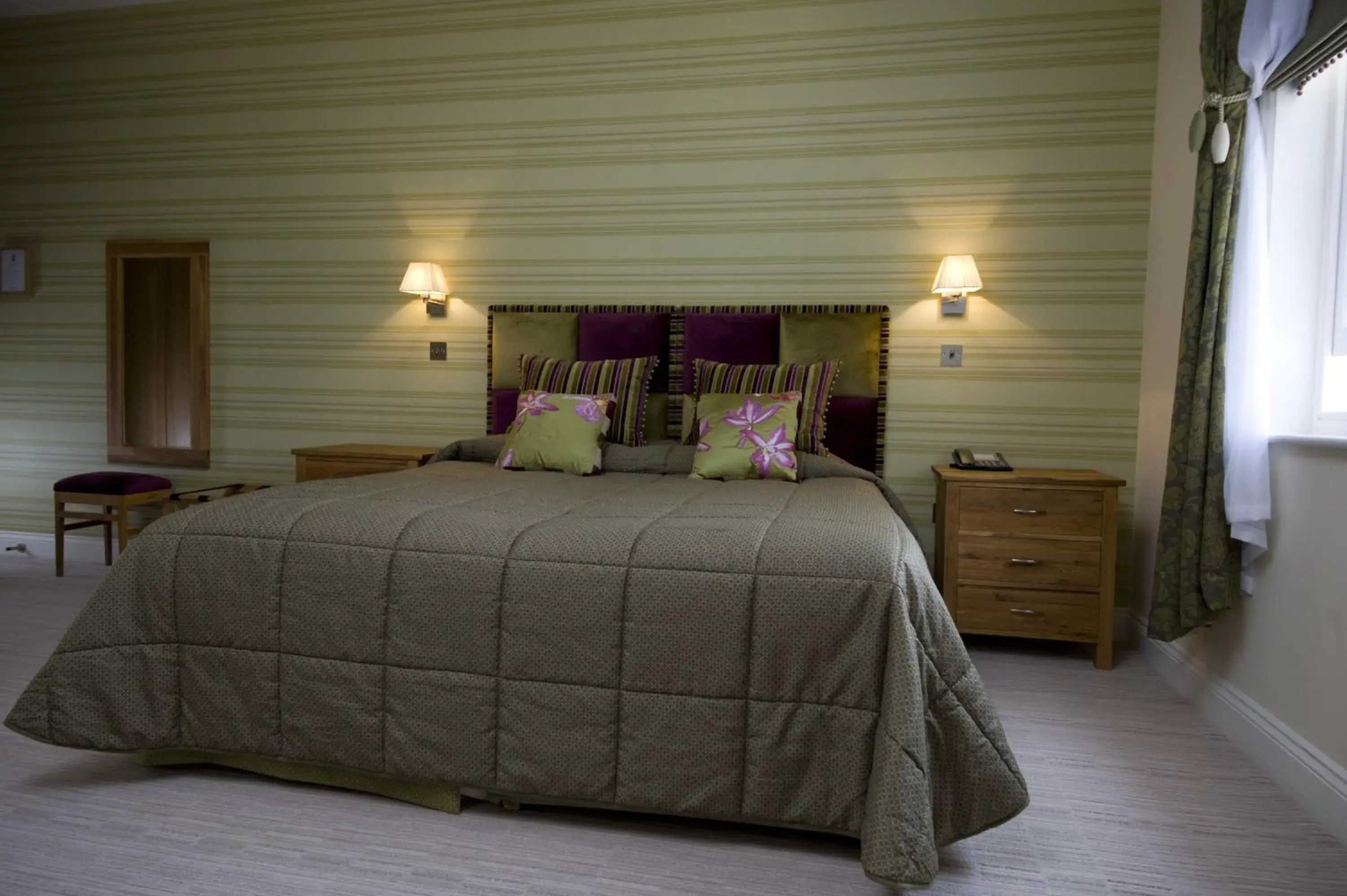 Bed in Orsett Hall Bed in Orsett Hall