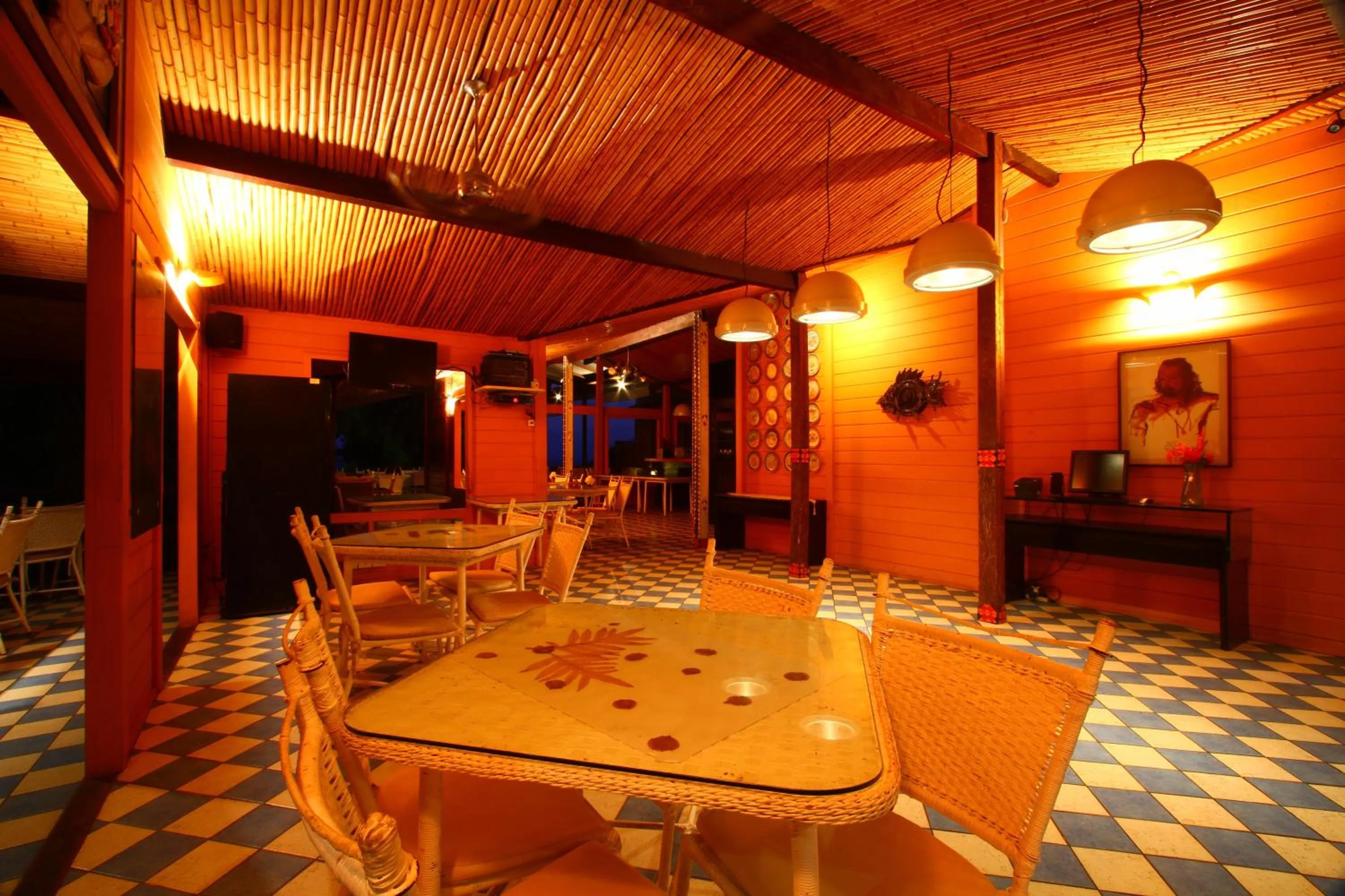 Restaurant/places to eat in Pousada Zé Maria