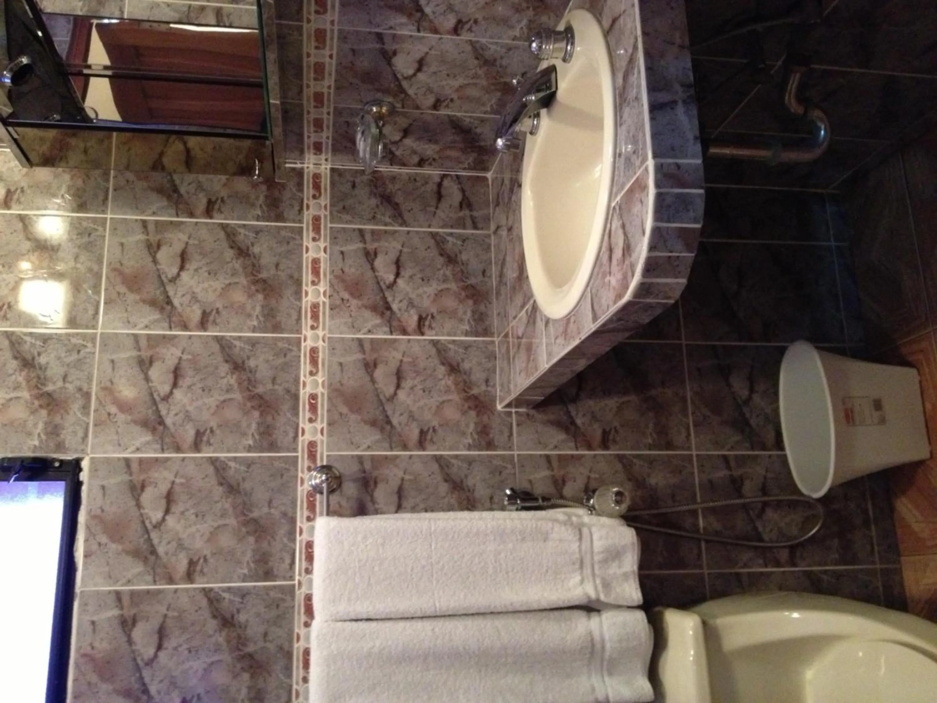 Bathroom in Hotel Castilla