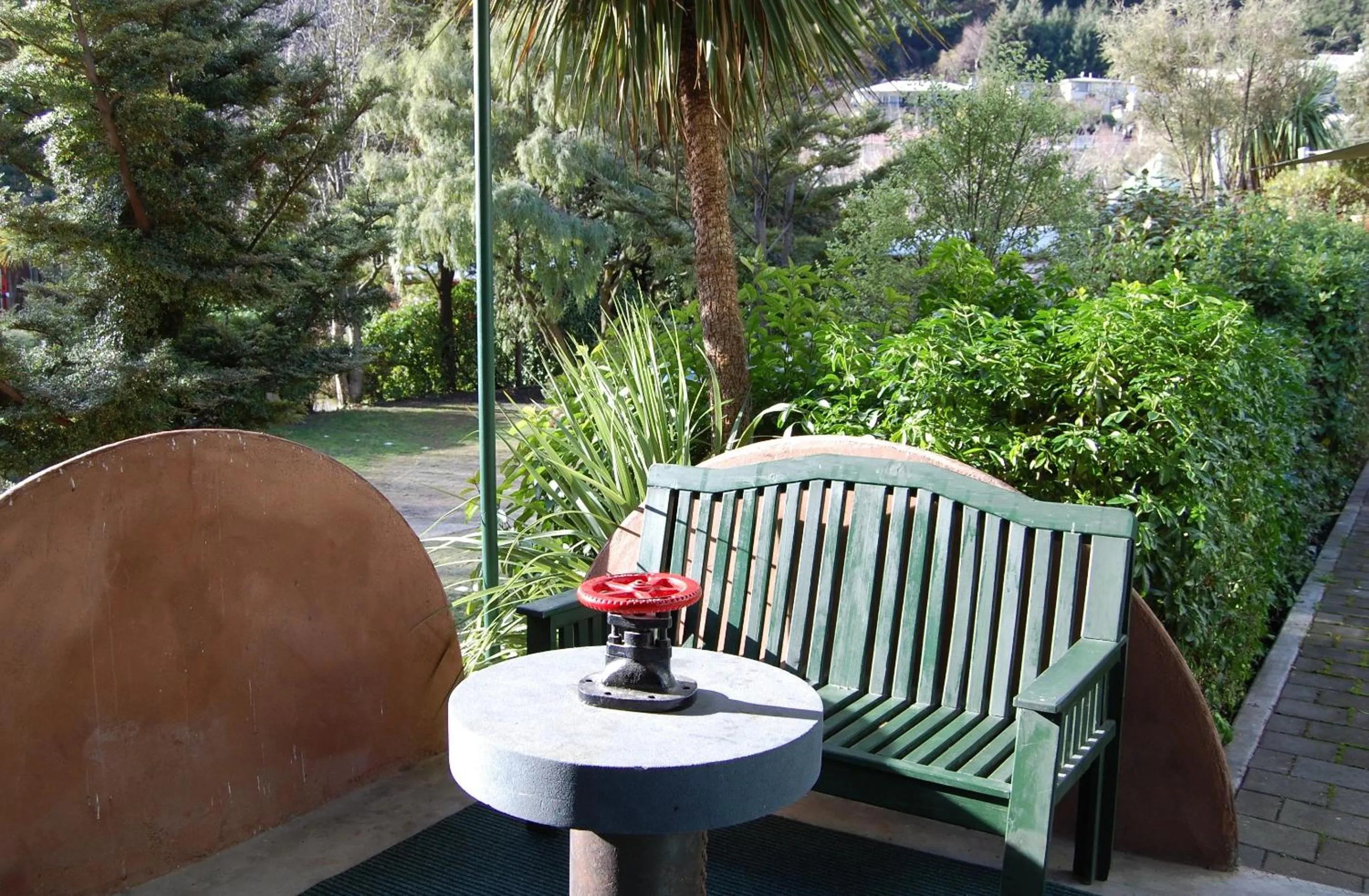 Patio in Queenstown Holiday Park Creeksyde