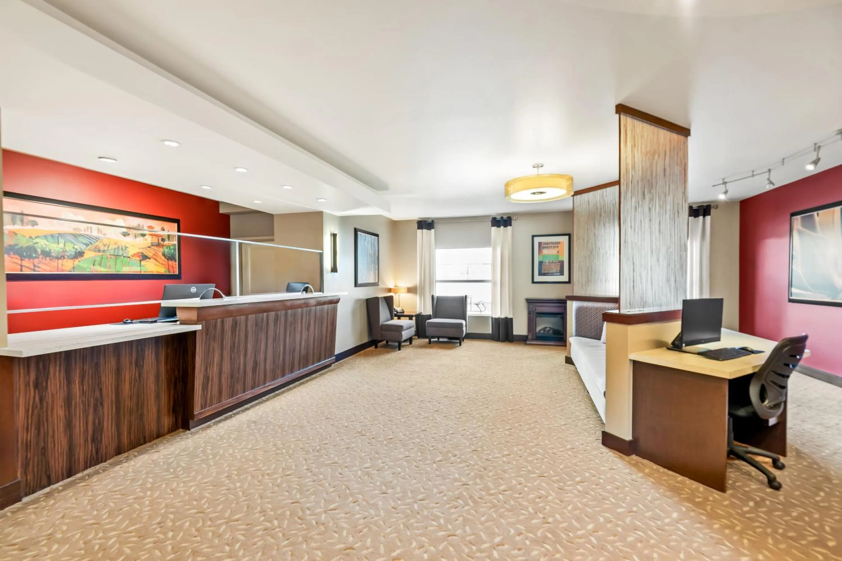 Lobby or reception in Ledgestone Suites Hotel Yakima