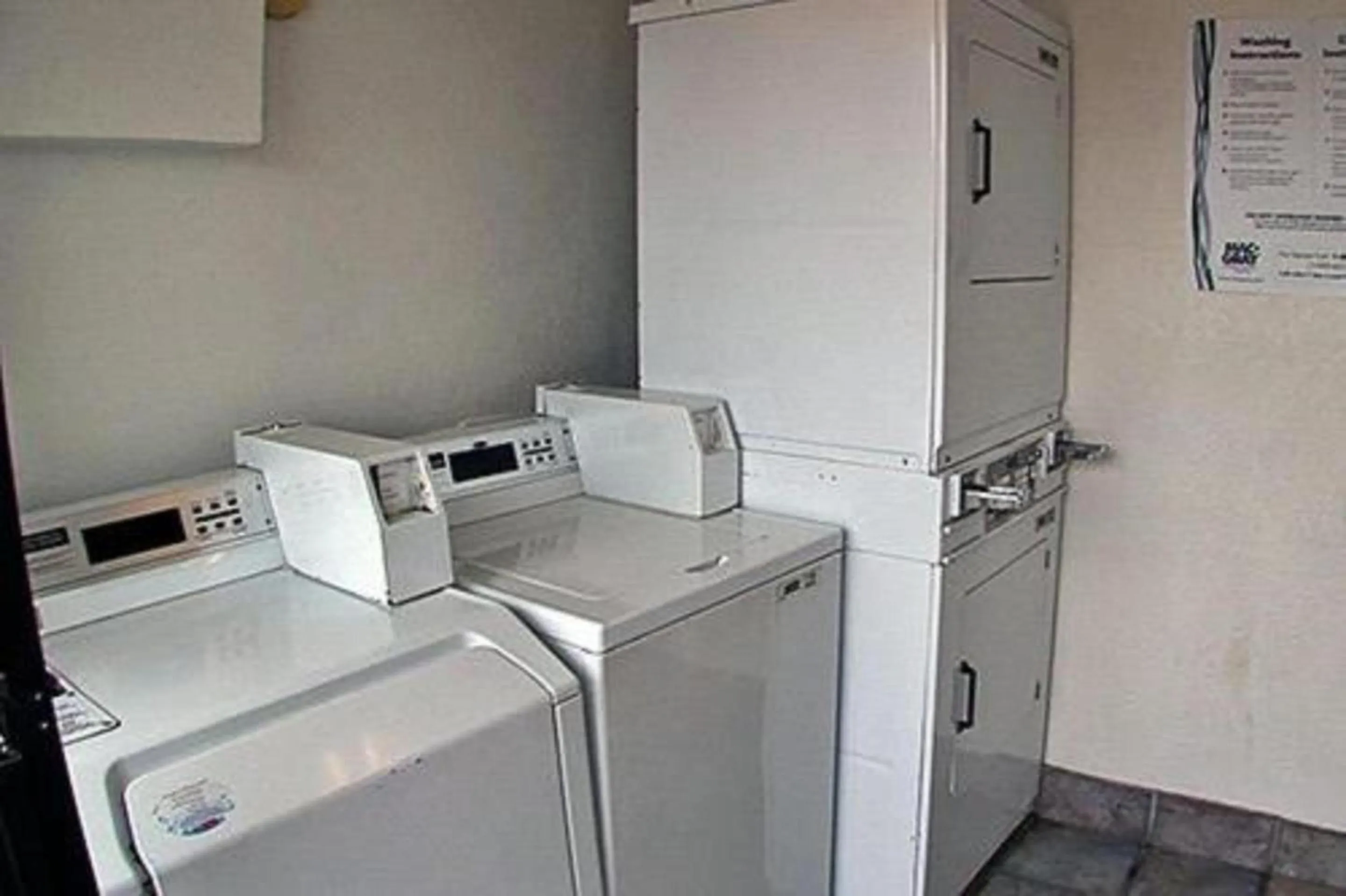 washing machine in Motel 6-McKinney, TX - North