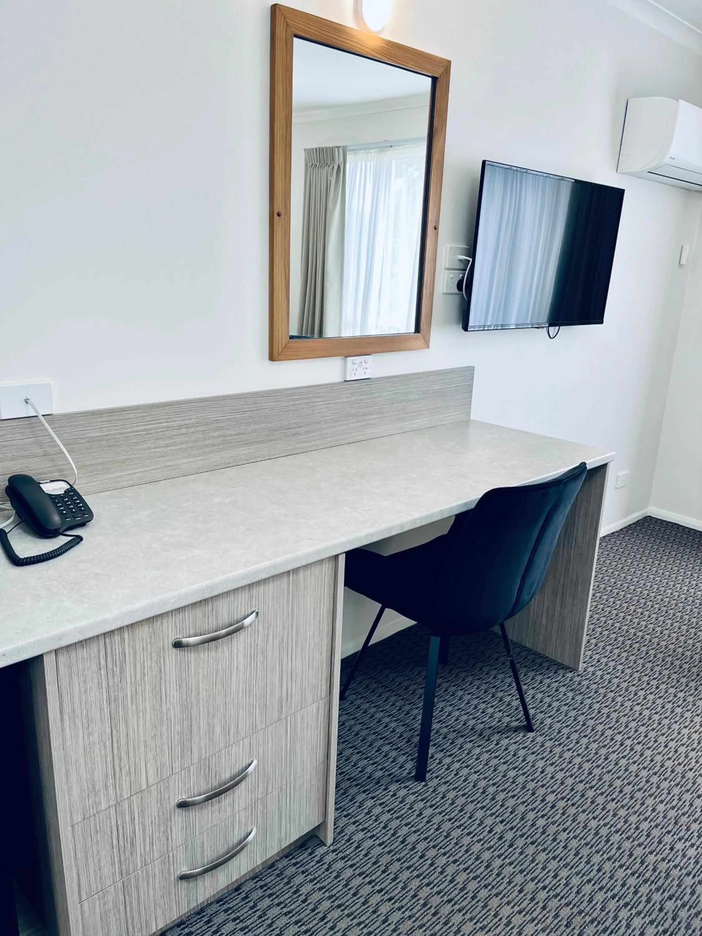 Heemskirk Motor Hotel