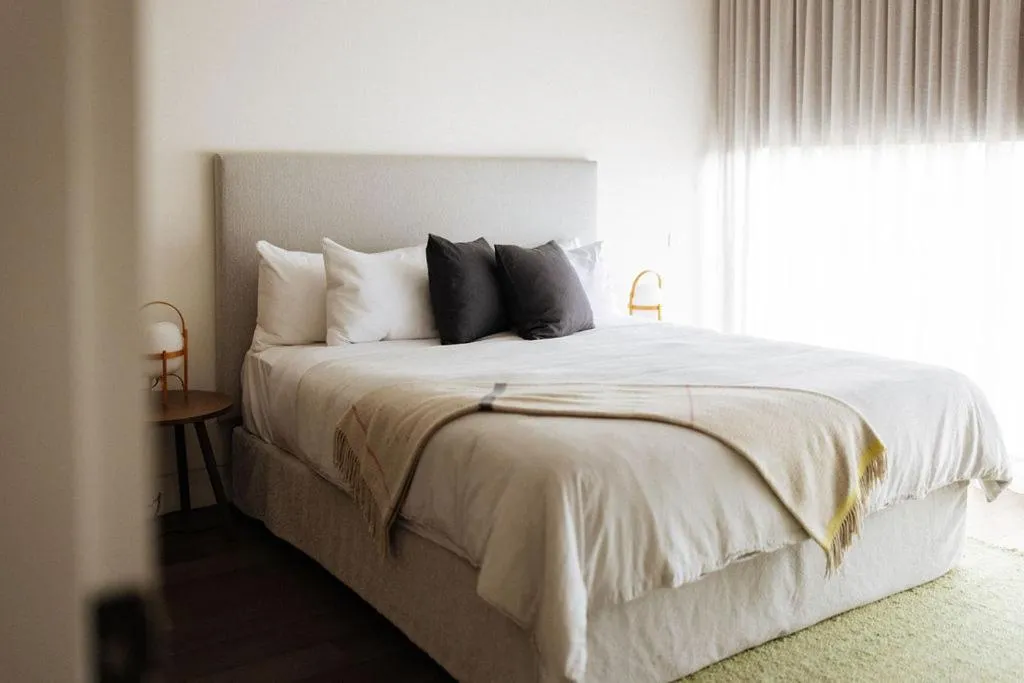 Bed in Piermont Retreat