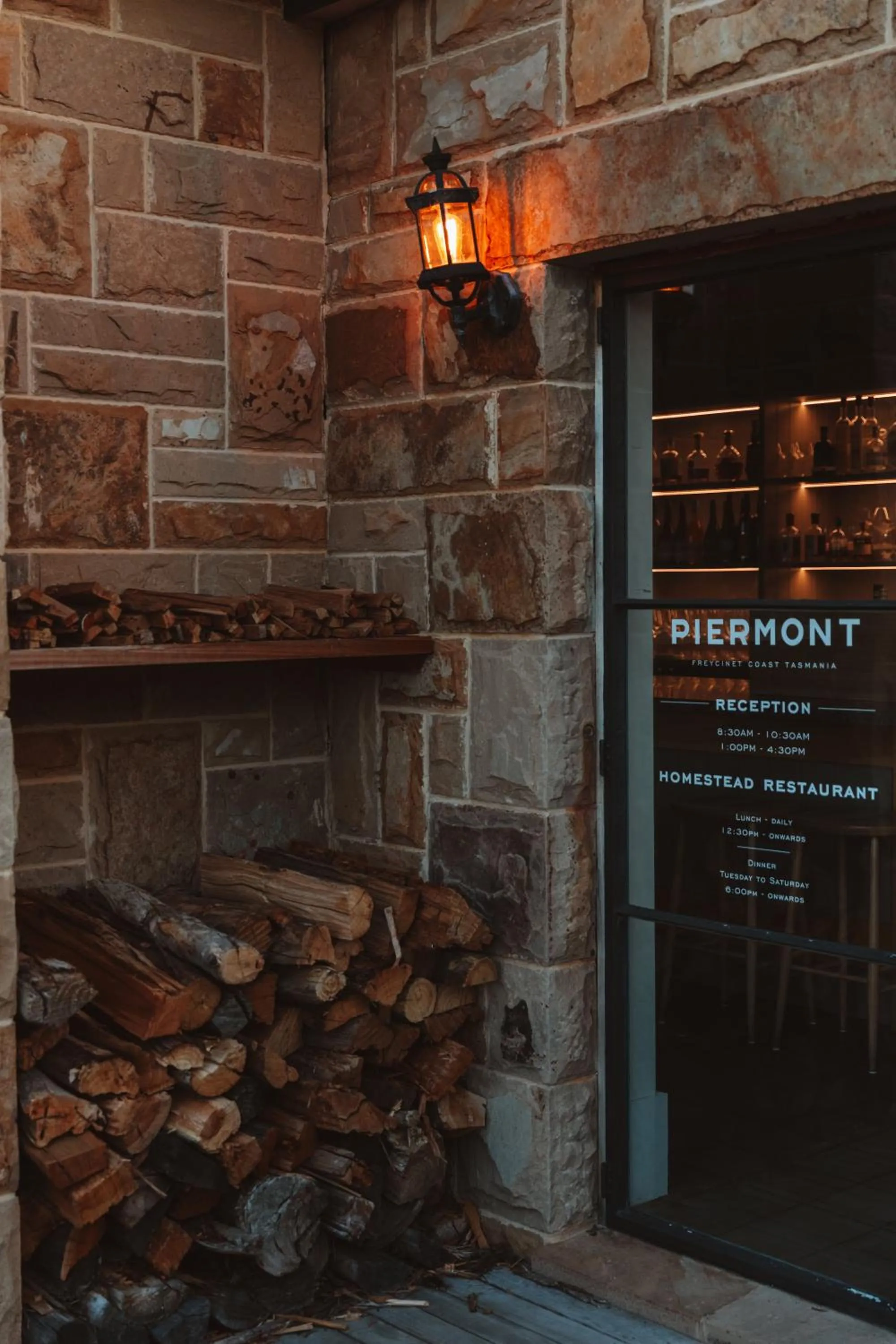 Restaurant/places to eat in Piermont Retreat
