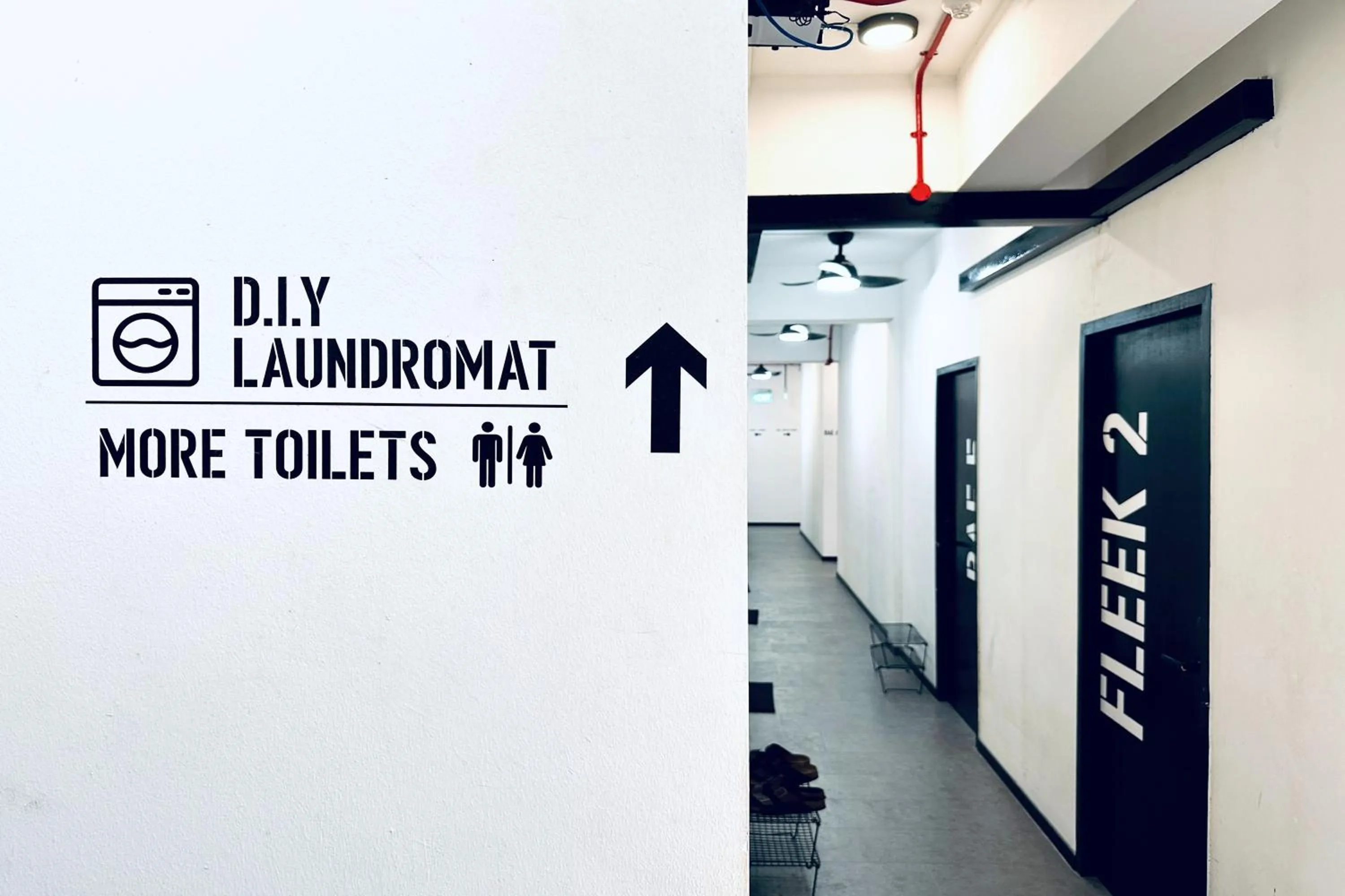 Decorative detail in Rucksack Inn Tyrwhitt Road