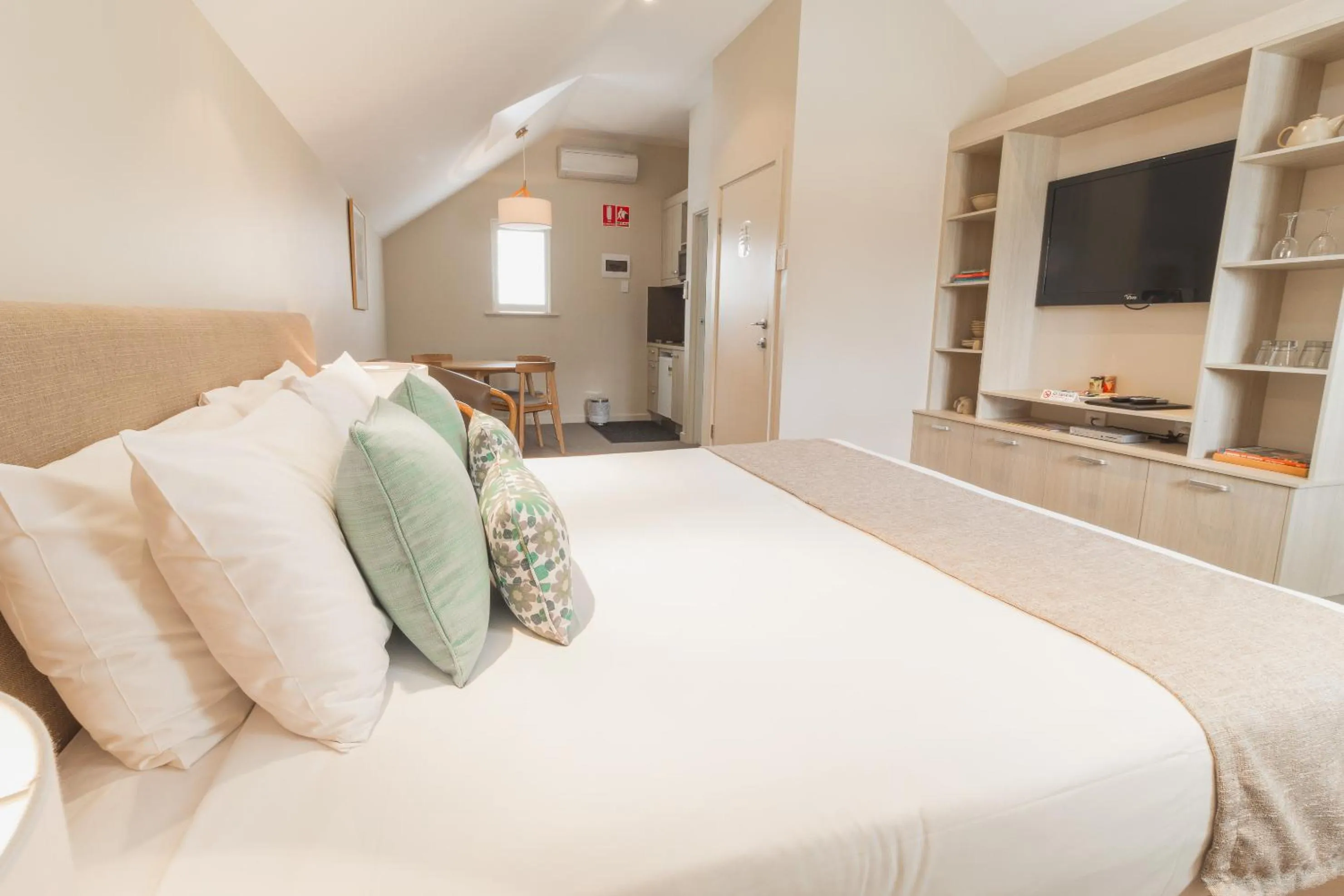 Bed in The Studios By Manna, Ascend Hotel Collection