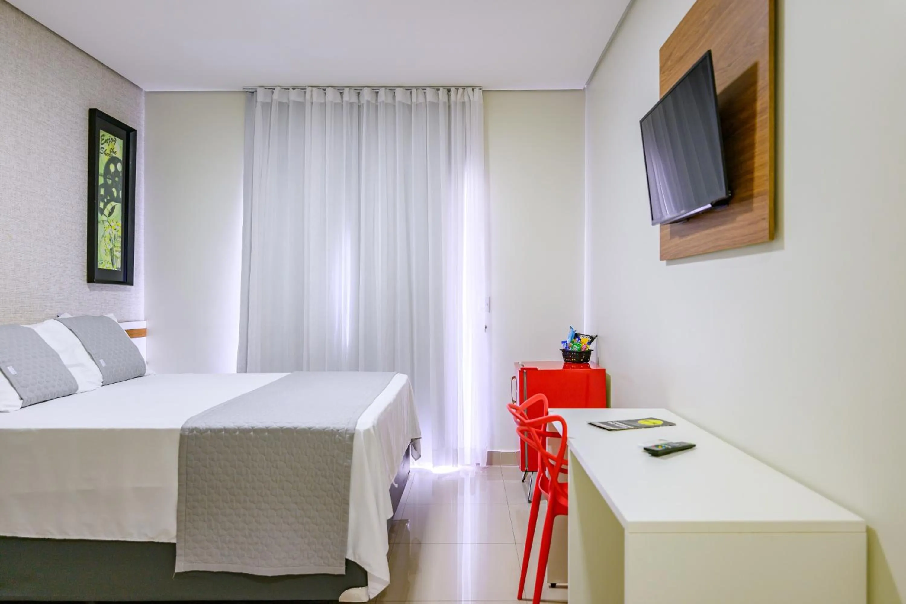 Bedroom, Bed in OYO Tropical Confort Hotel, Brasilia