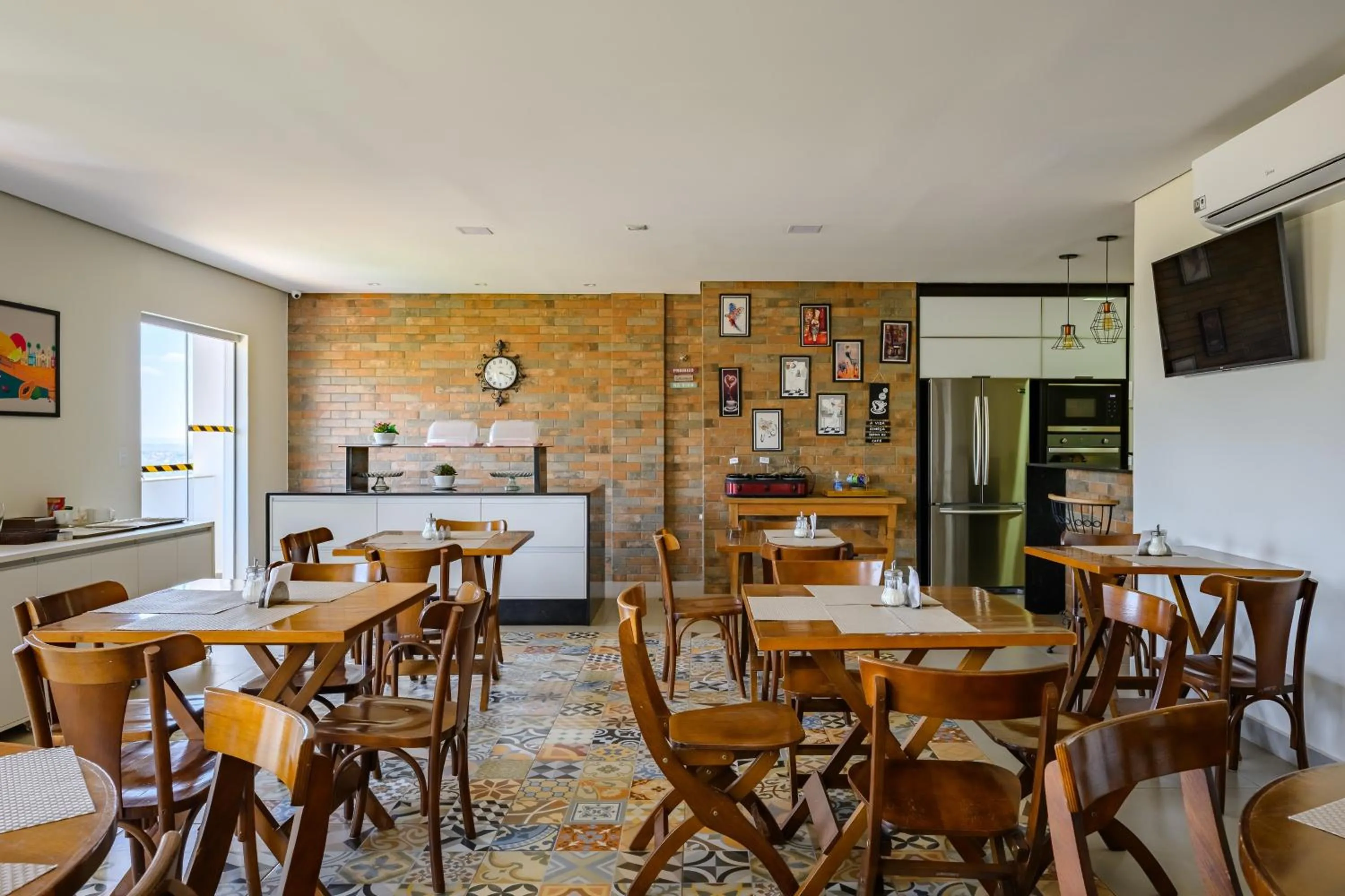 Restaurant/places to eat in OYO Tropical Confort Hotel, Brasilia