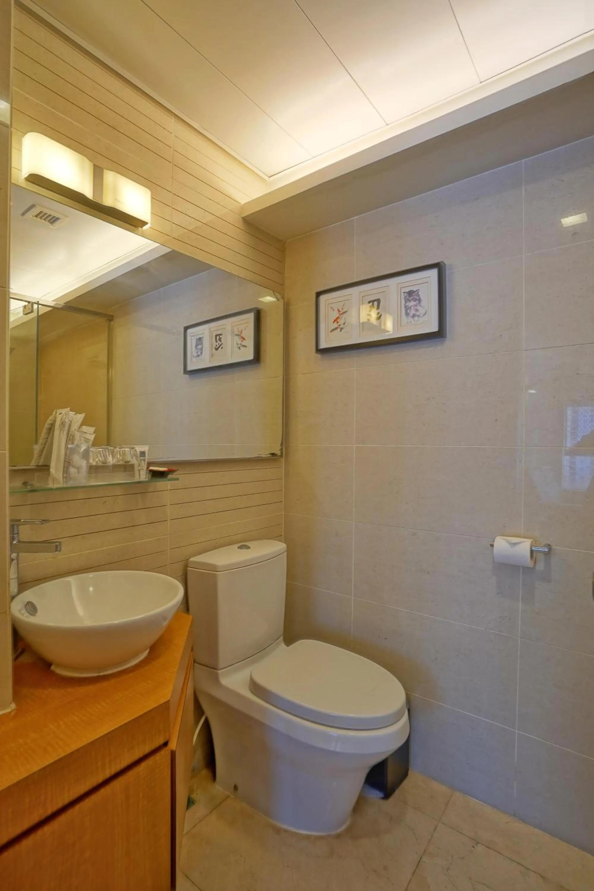 Toilet in Mia Casa Hotel