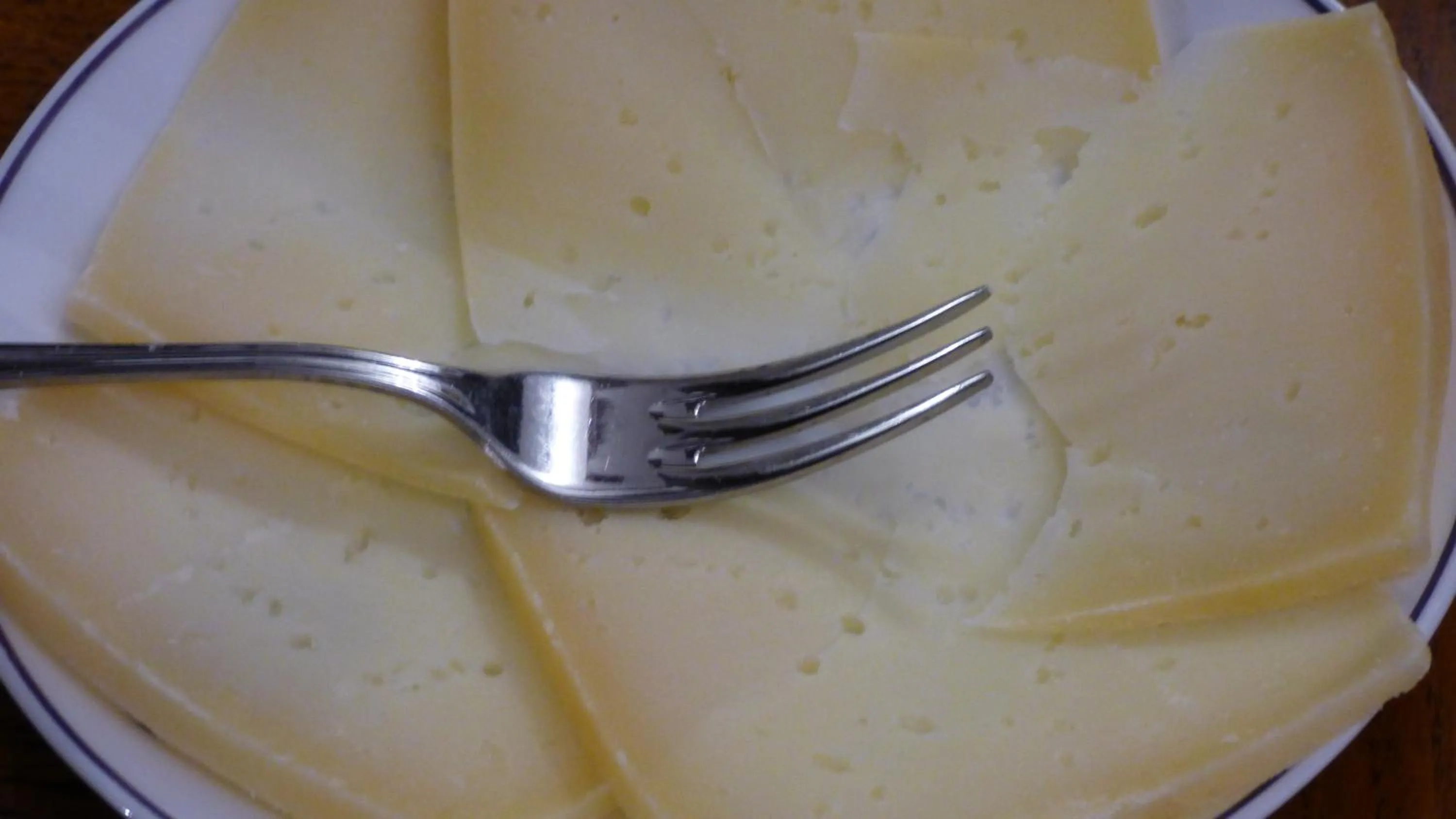 Continental breakfast in Maison d'hôtes de charme ttakoinenborda