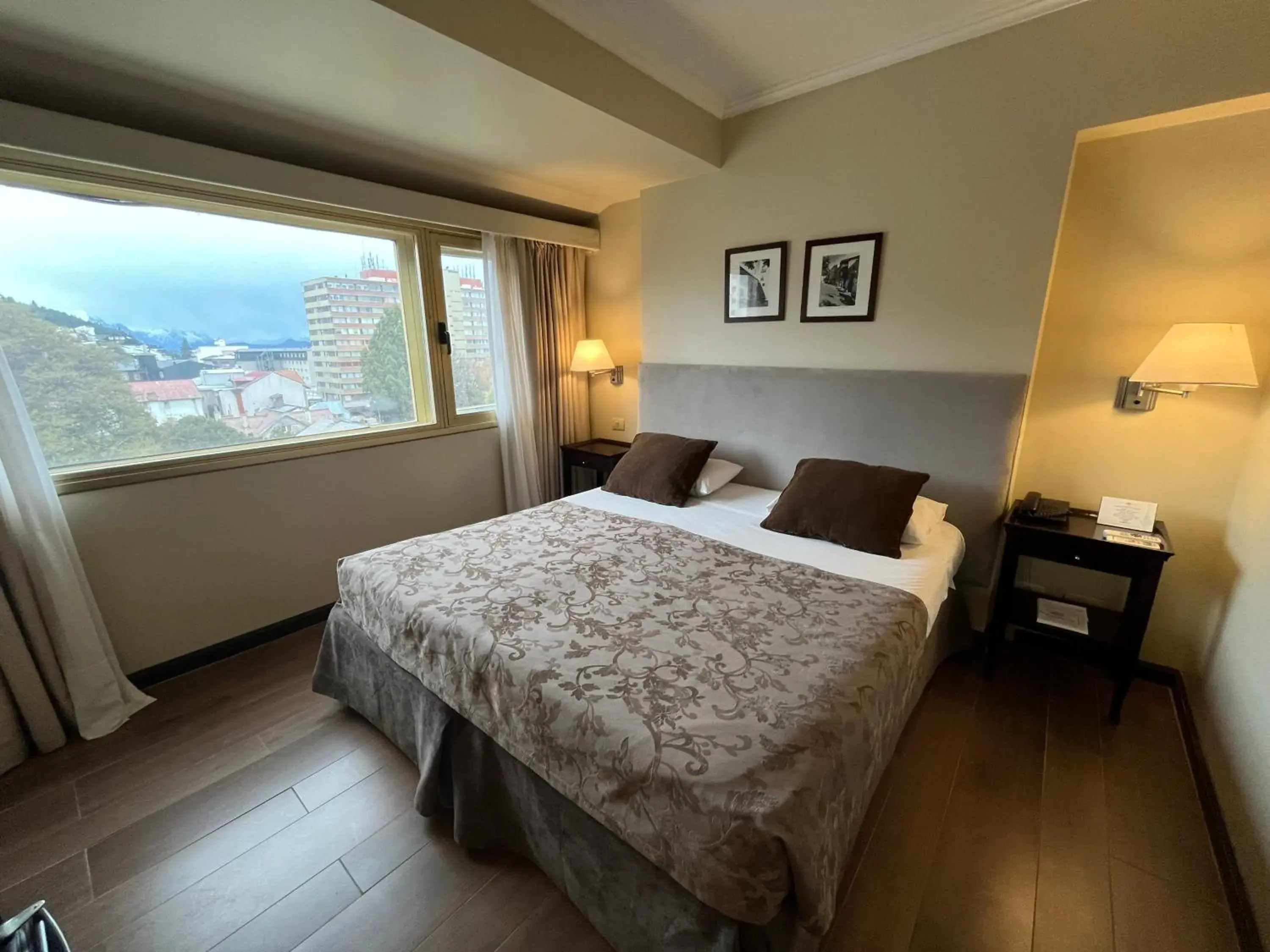 Bed in Kenton Palace Bariloche Bed in Kenton Palace Bariloche