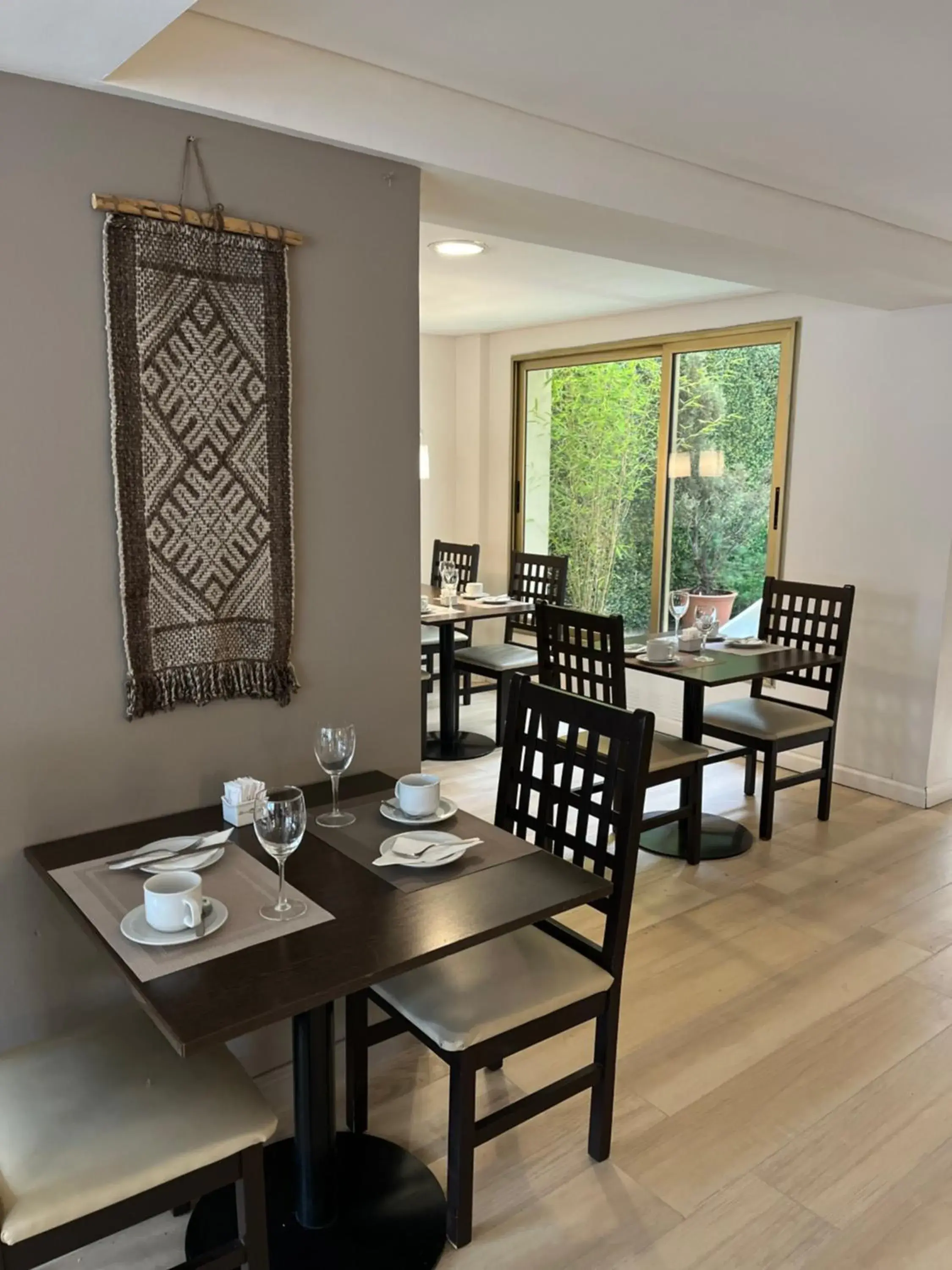 Breakfast in Kenton Palace Bariloche Breakfast in Kenton Palace Bariloche