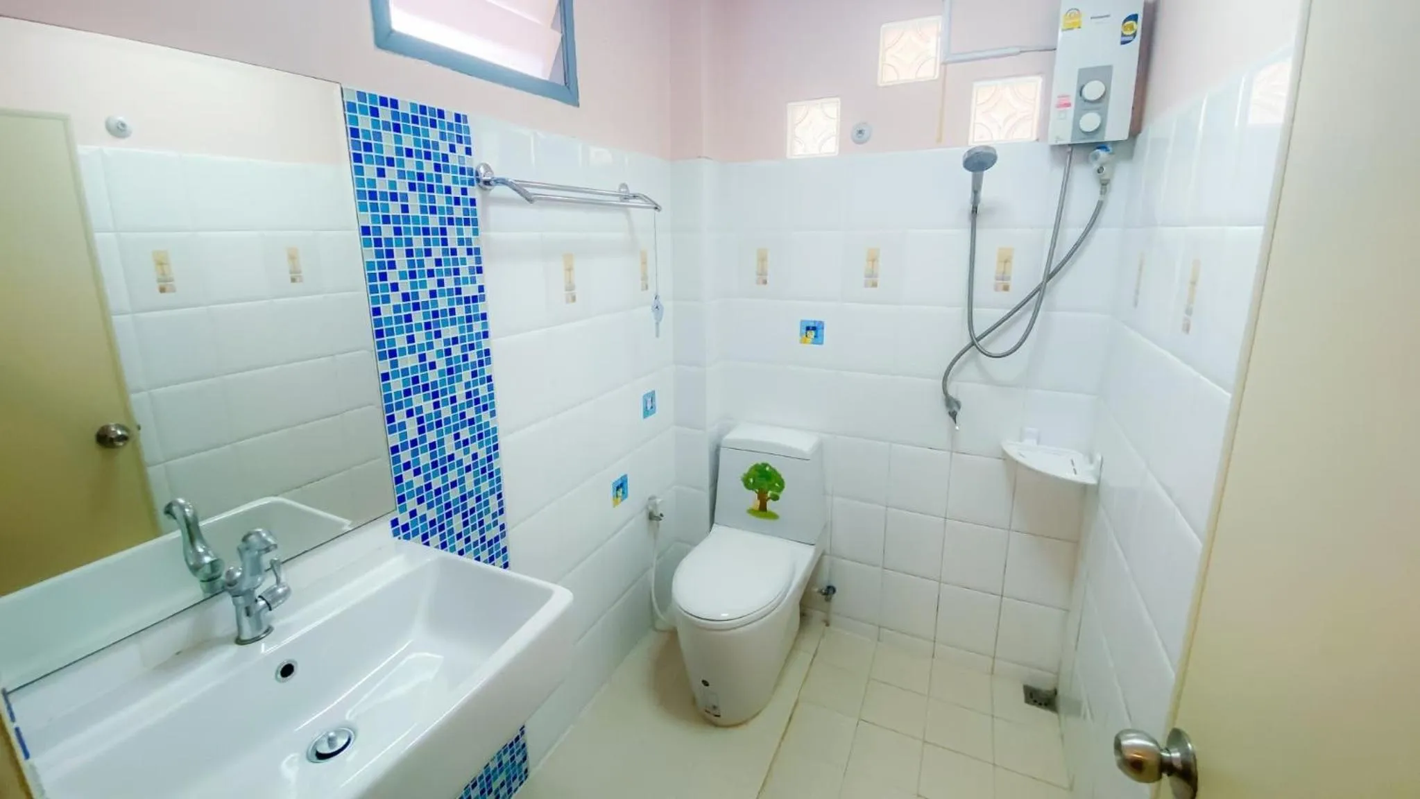 BaanChomJan @ Suanphung