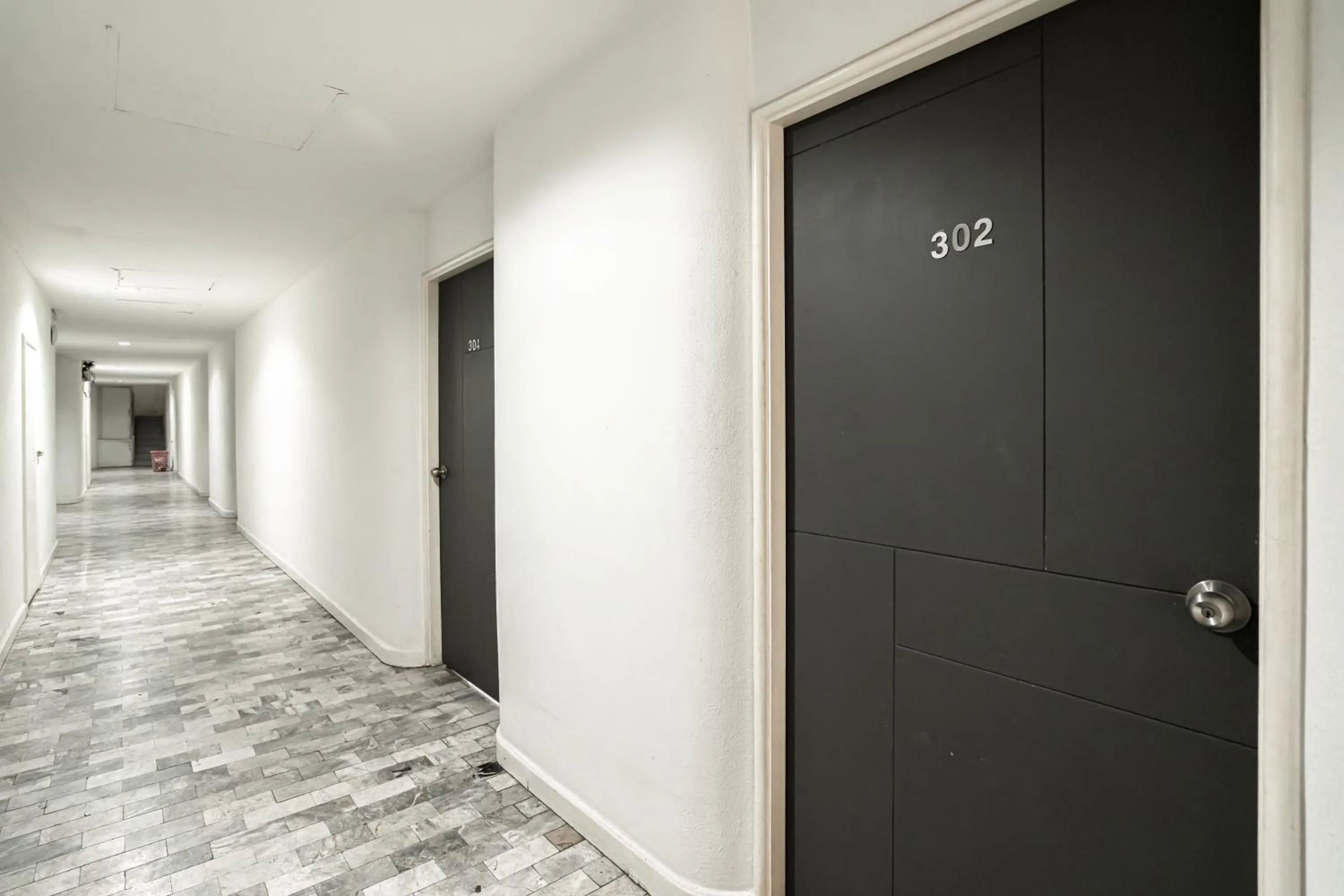 Property building in UNOTEL Karon Beach