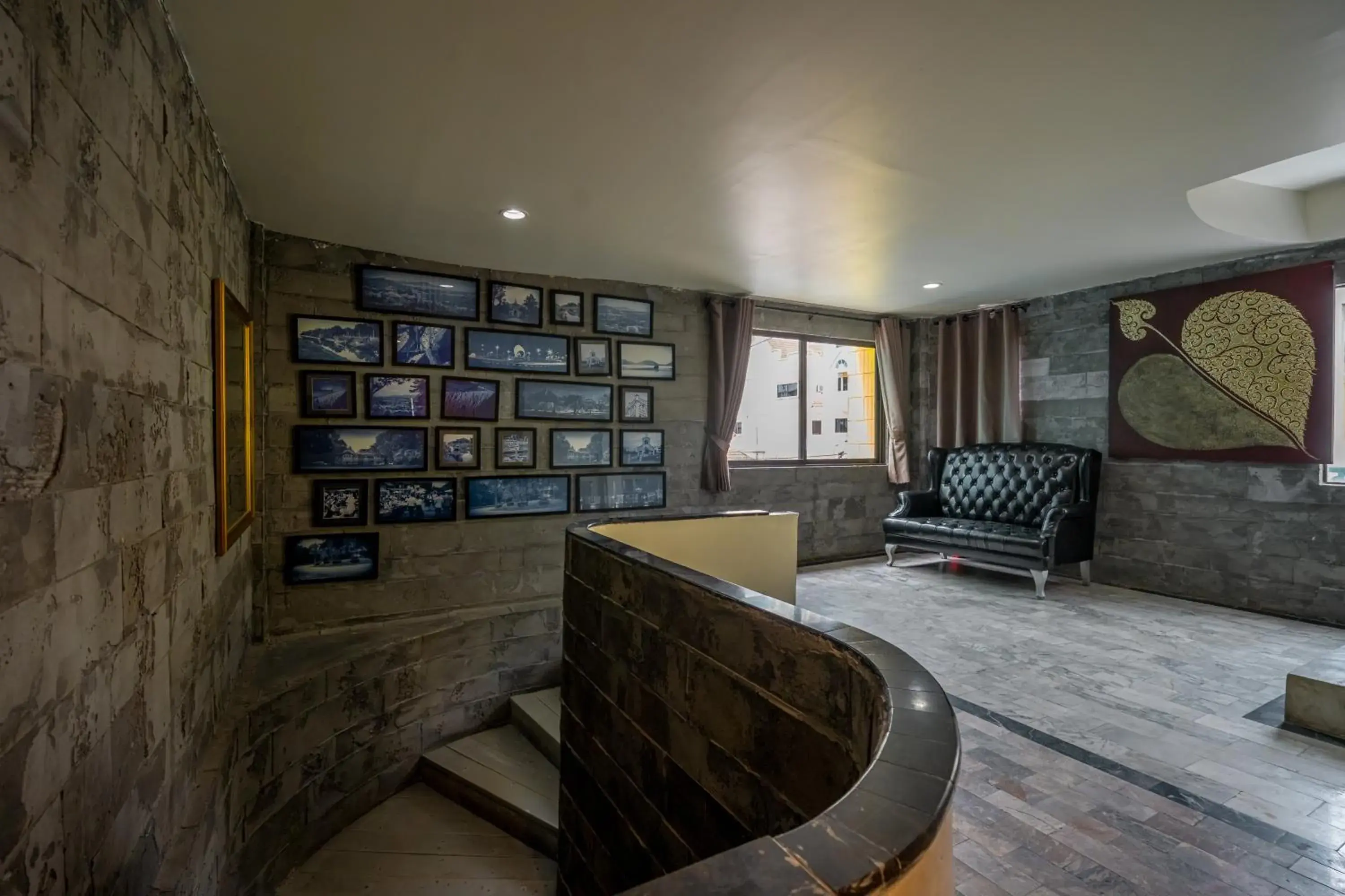 Property building in UNOTEL Karon Beach Property building in UNOTEL Karon Beach