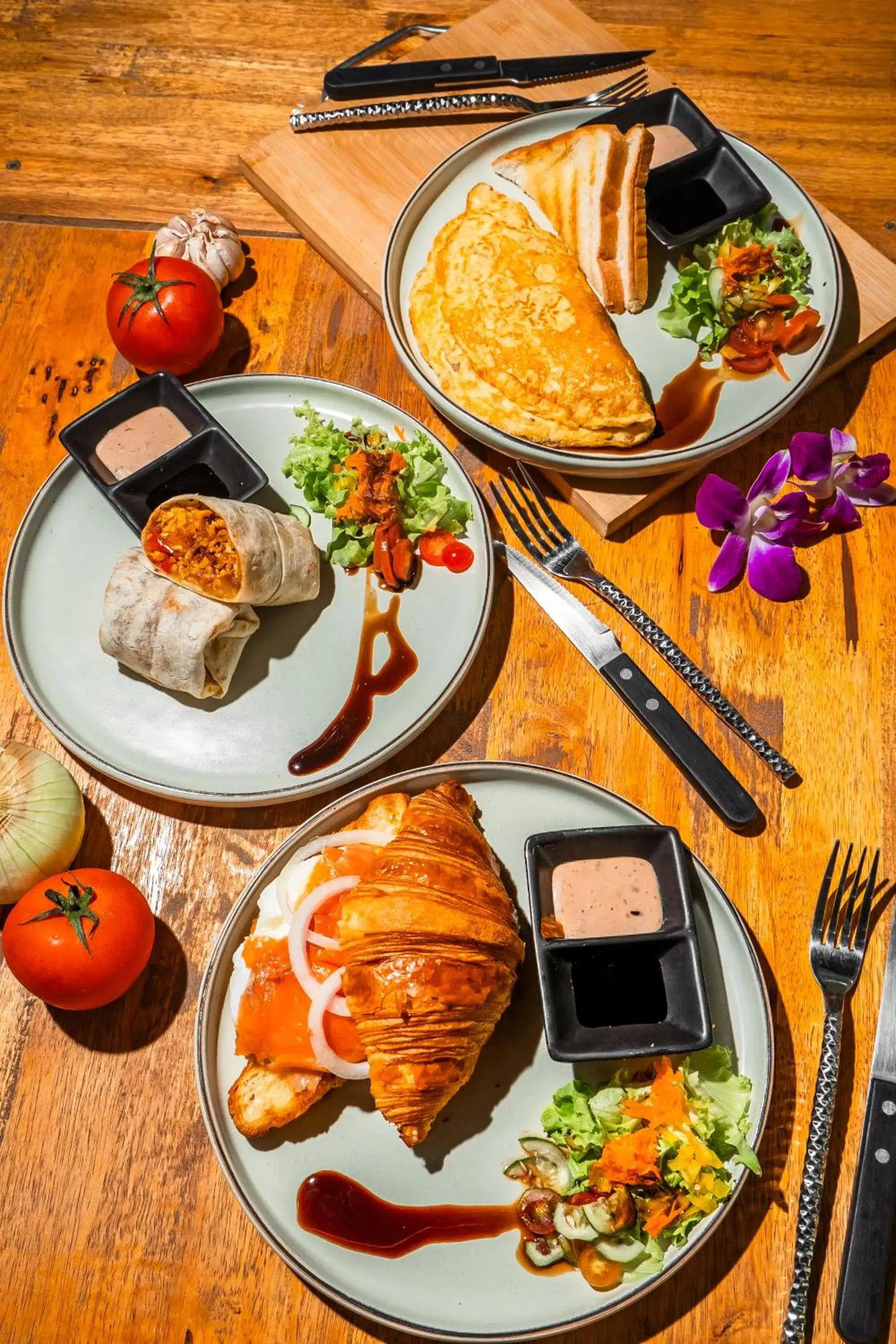 Restaurant/places to eat in UNOTEL Karon Beach Restaurant/places to eat in UNOTEL Karon Beach