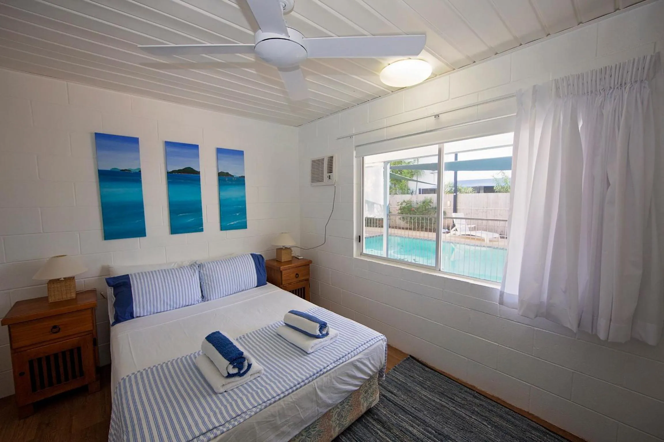 Bed in Apollo Jewel Beachfront Apartments