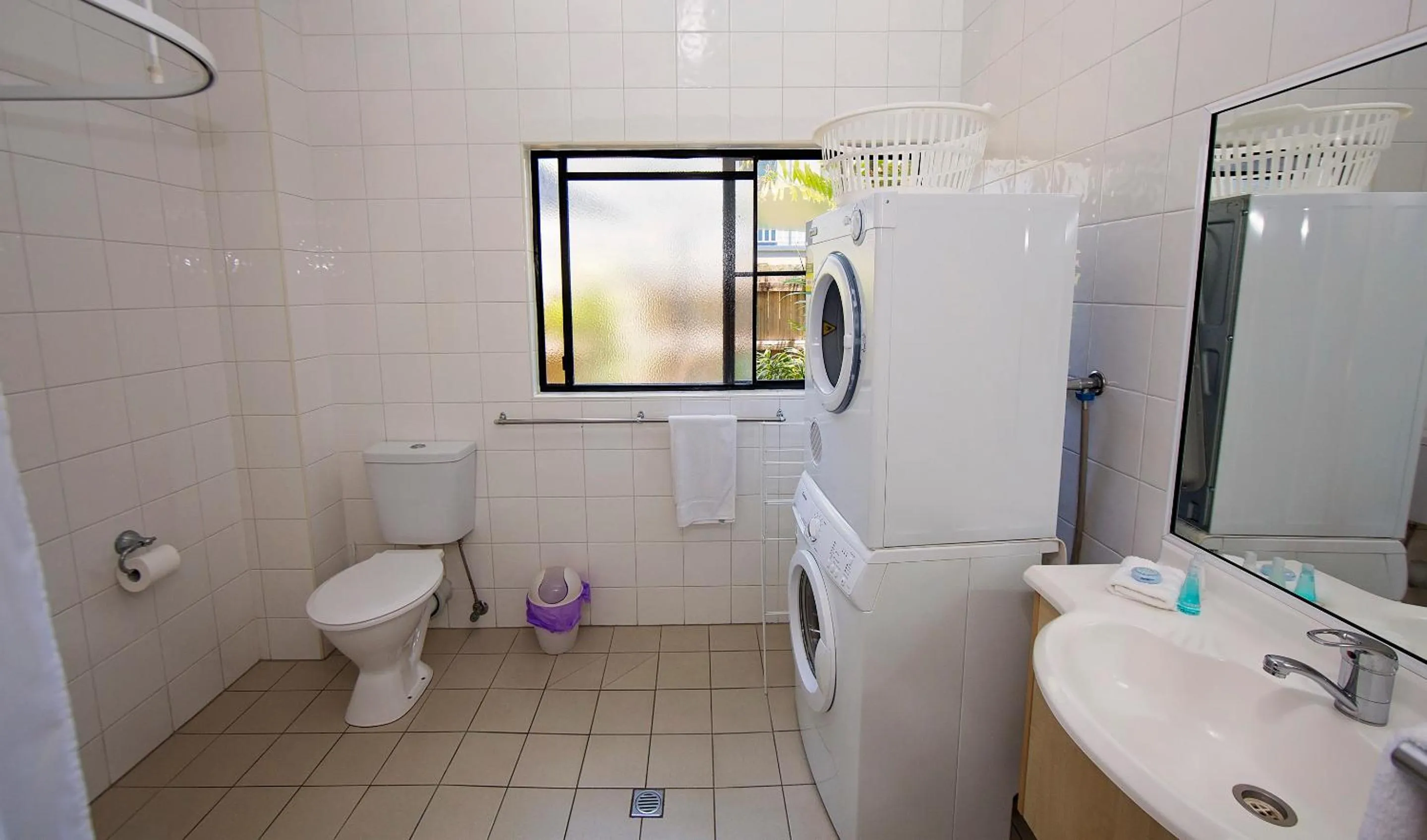 Bathroom in Apollo Jewel Beachfront Apartments