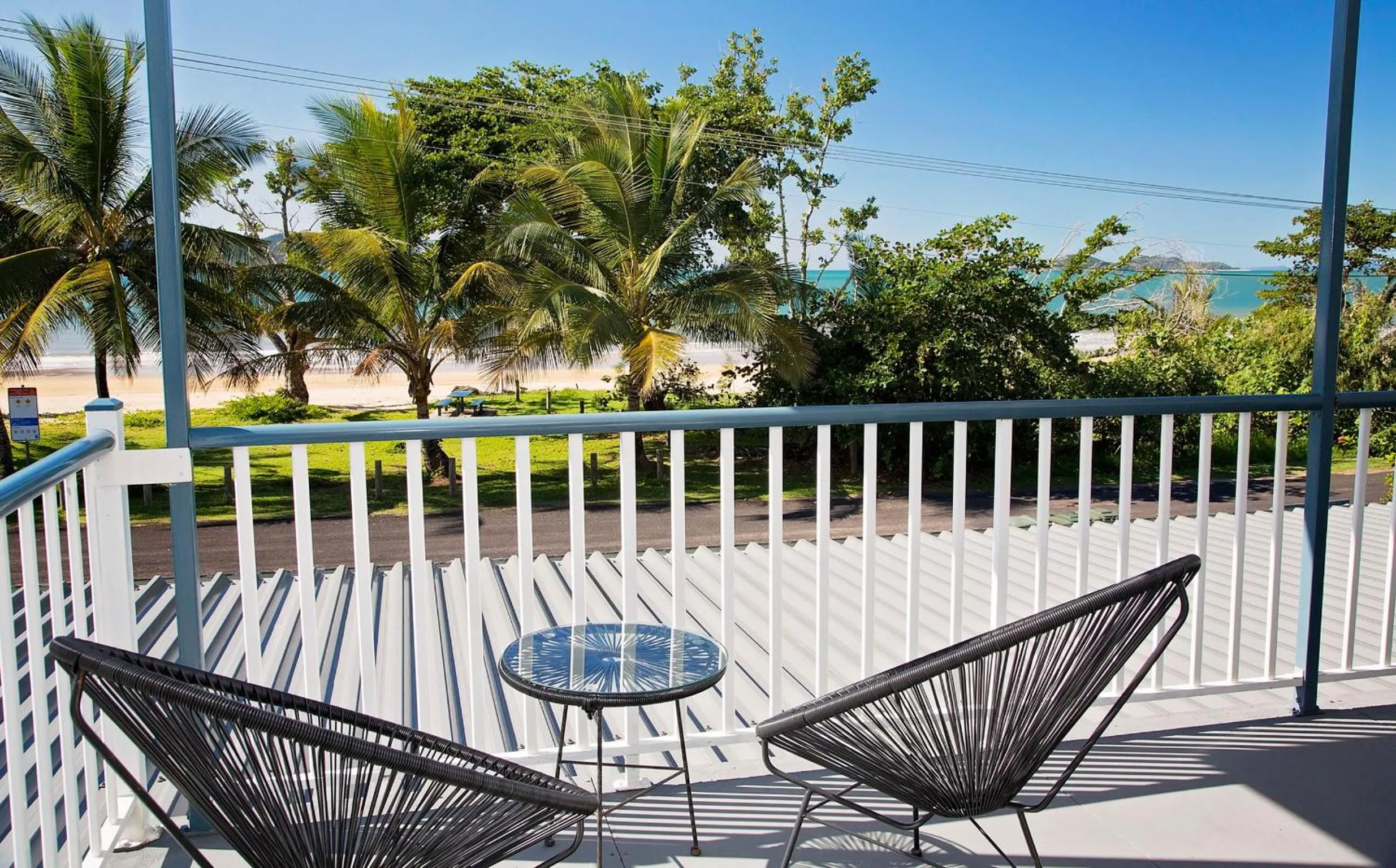 Balcony/Terrace in Apollo Jewel Beachfront Apartments