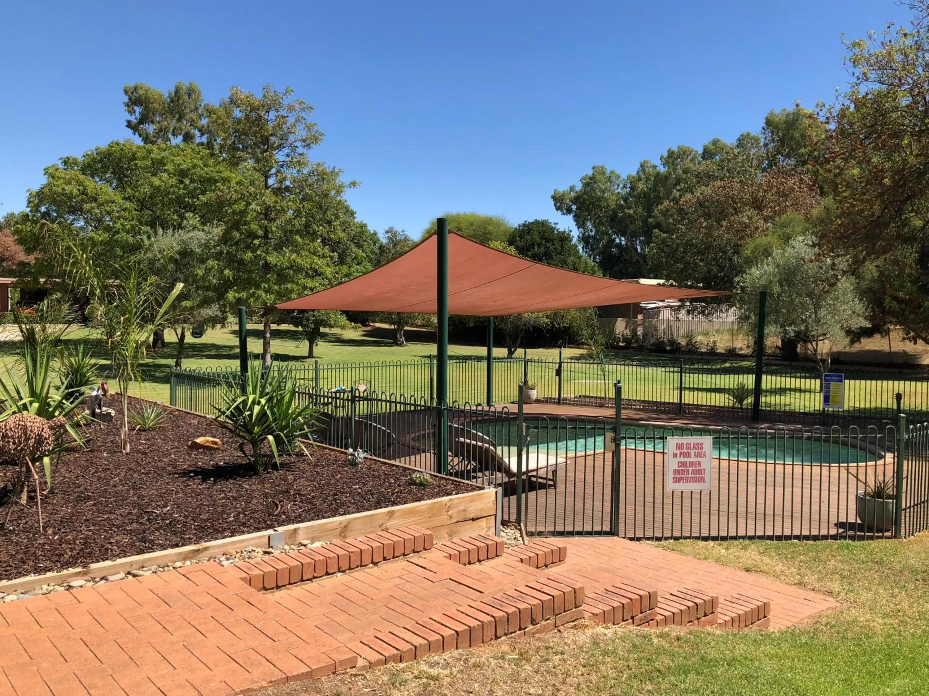 Garden in Bullanginya Lodge