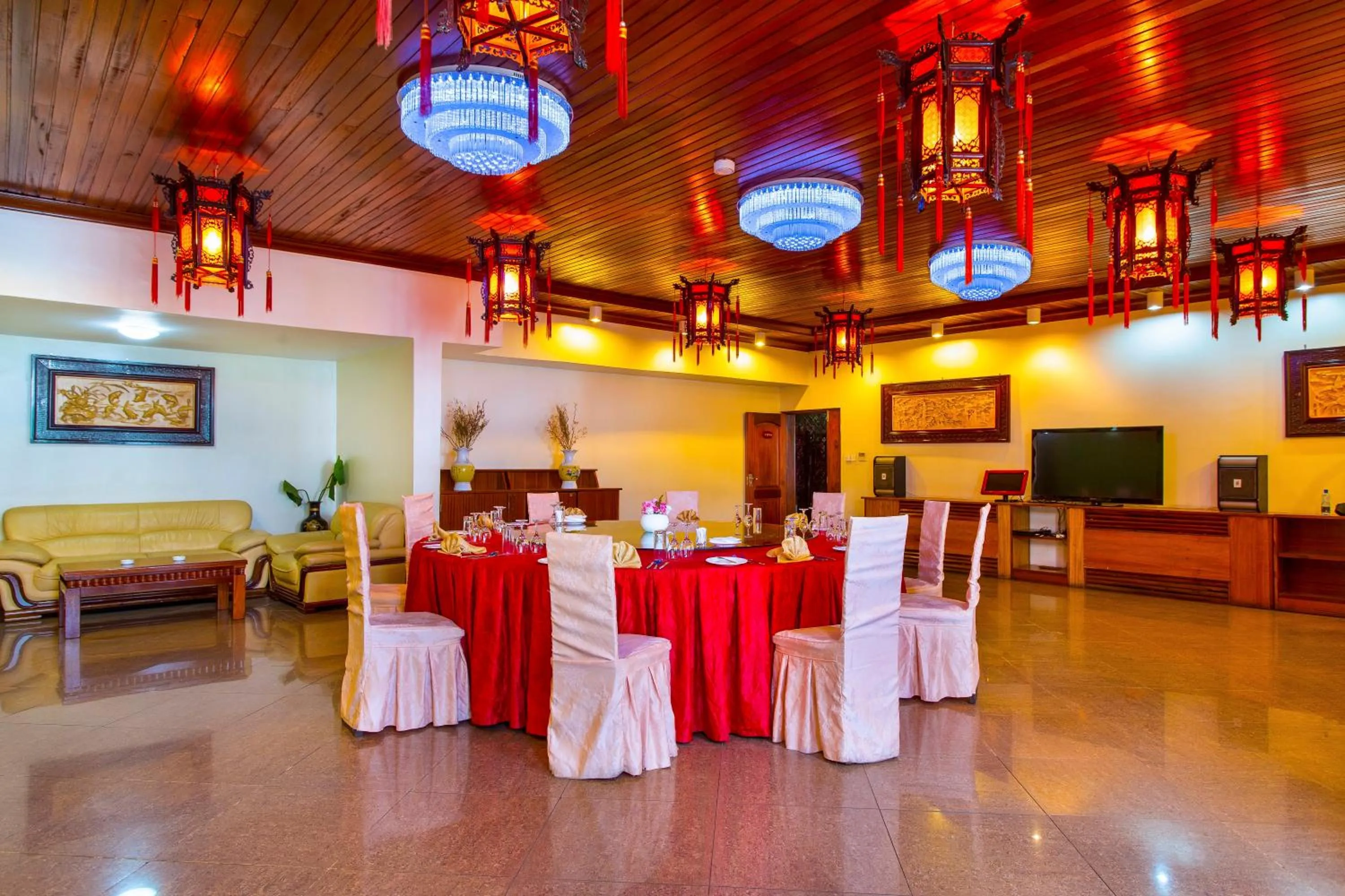 Banquet/Function facilities in Eastland Hotel