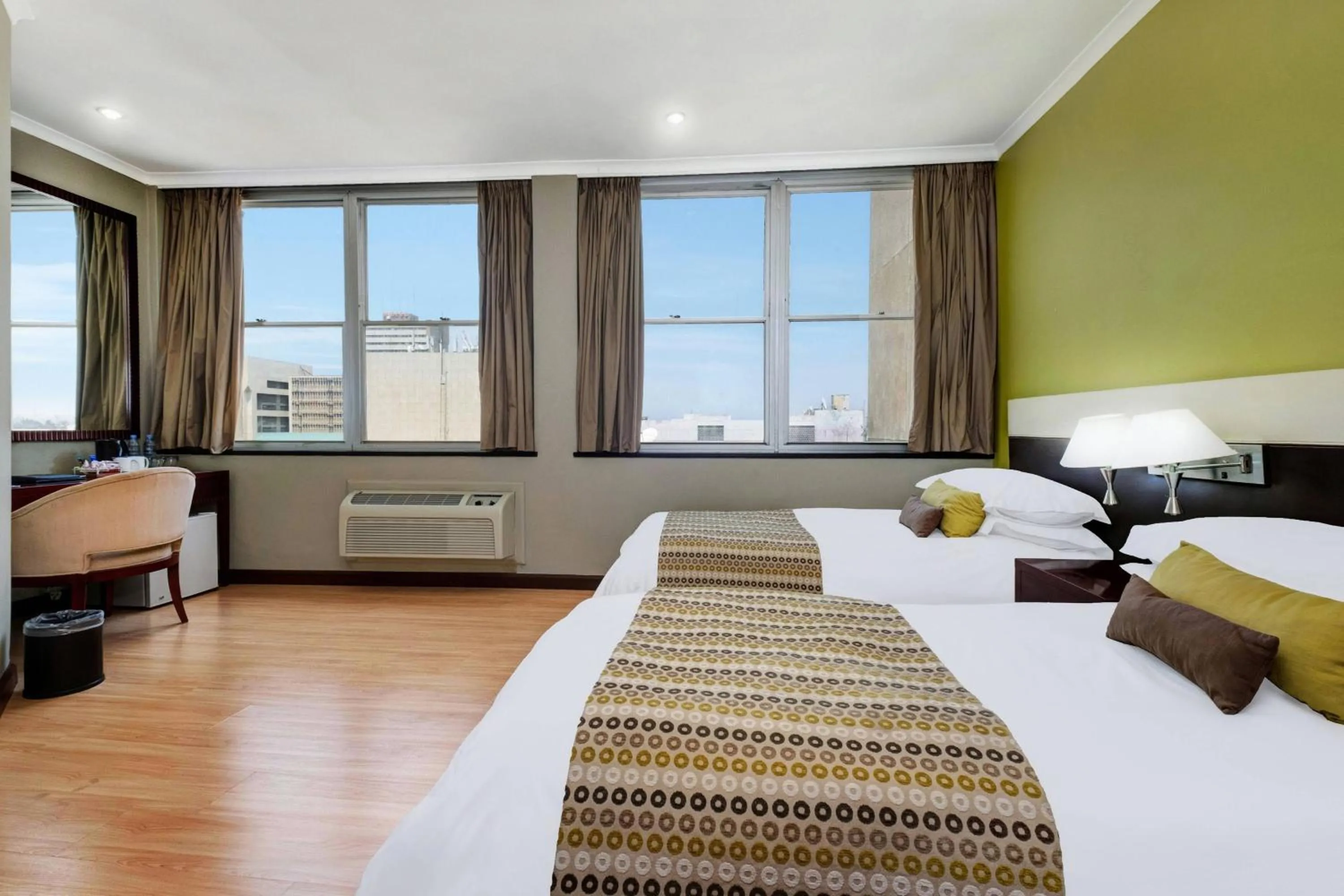 Photo of the whole room, Bed in Protea Hotel by Marriott Lusaka Cairo Road