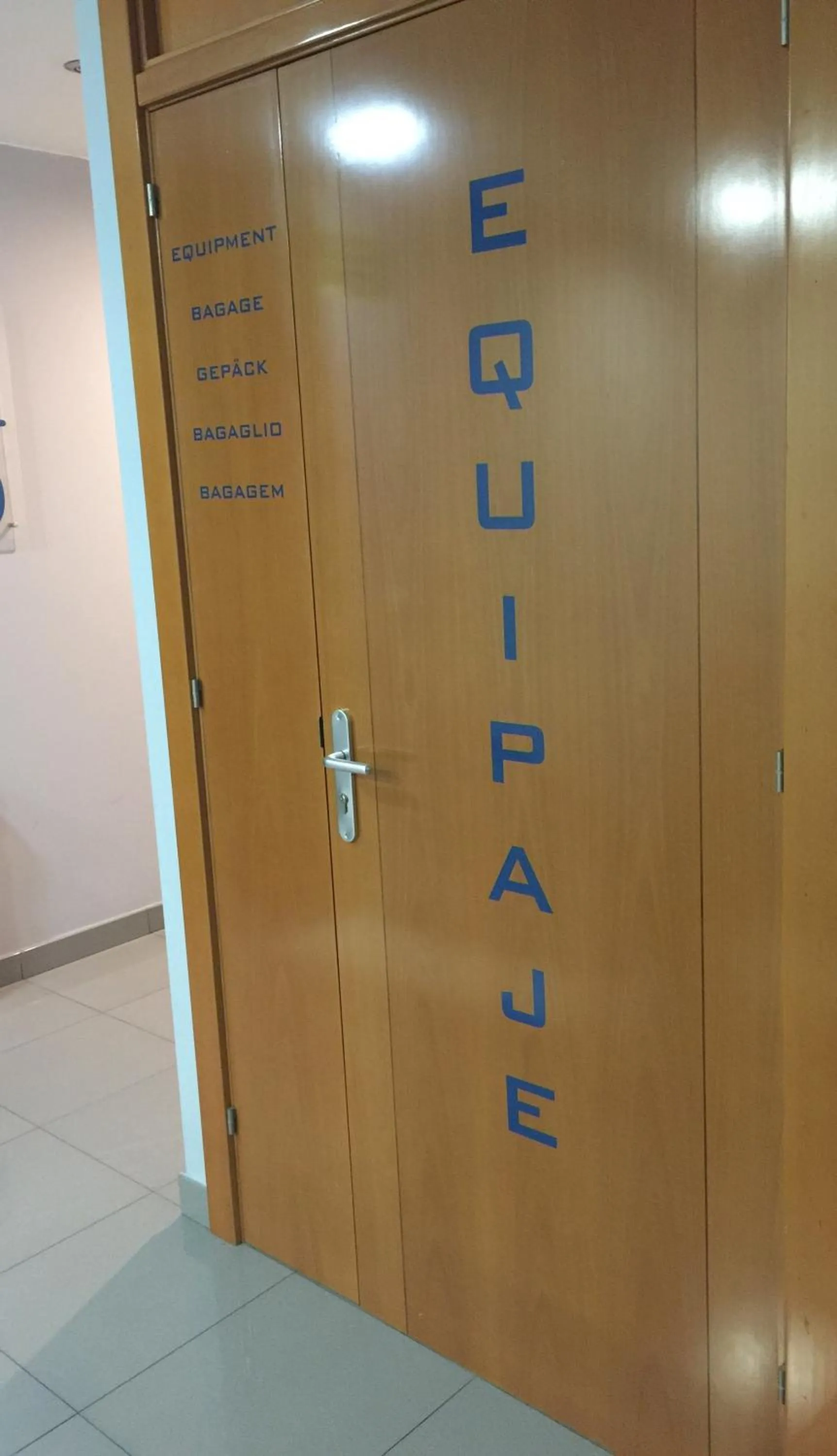 Decorative detail in Hotel La Polar