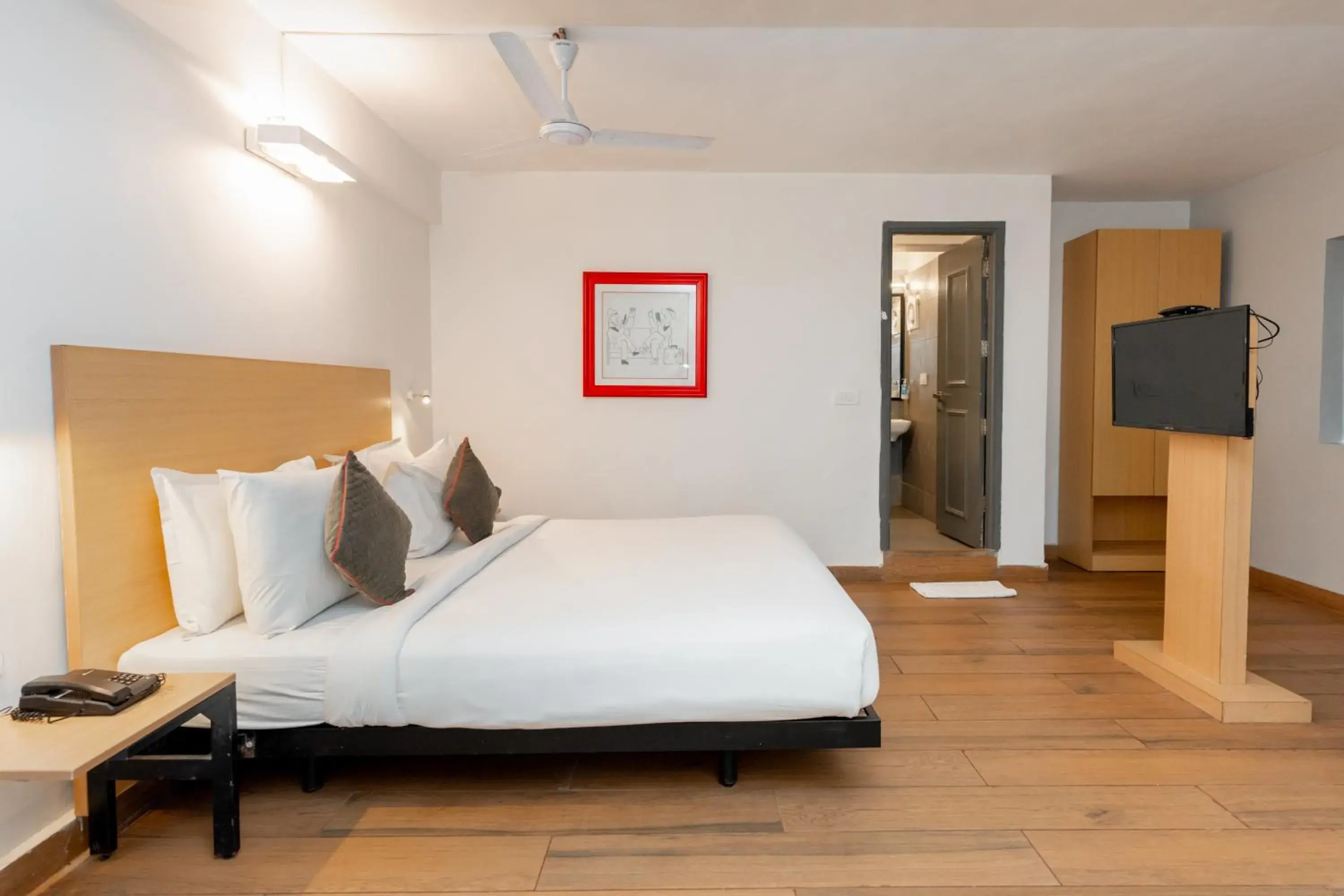 Bedroom, Bed in Magnum Resorts- Near Candolim Beach, Goa Bedroom, Bed in Magnum Resorts- Near Candolim Beach, Goa