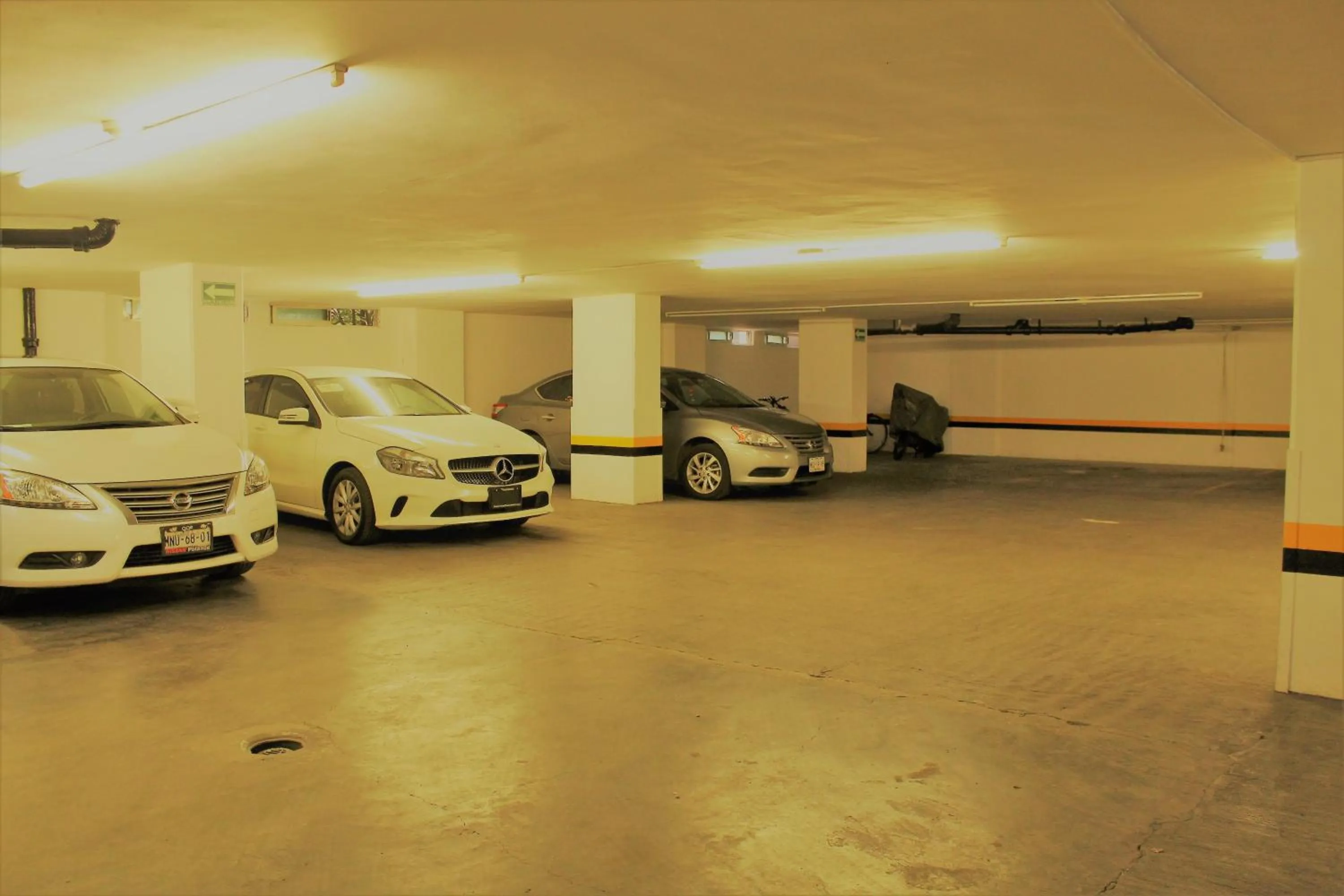 Parking in Condesa Suites