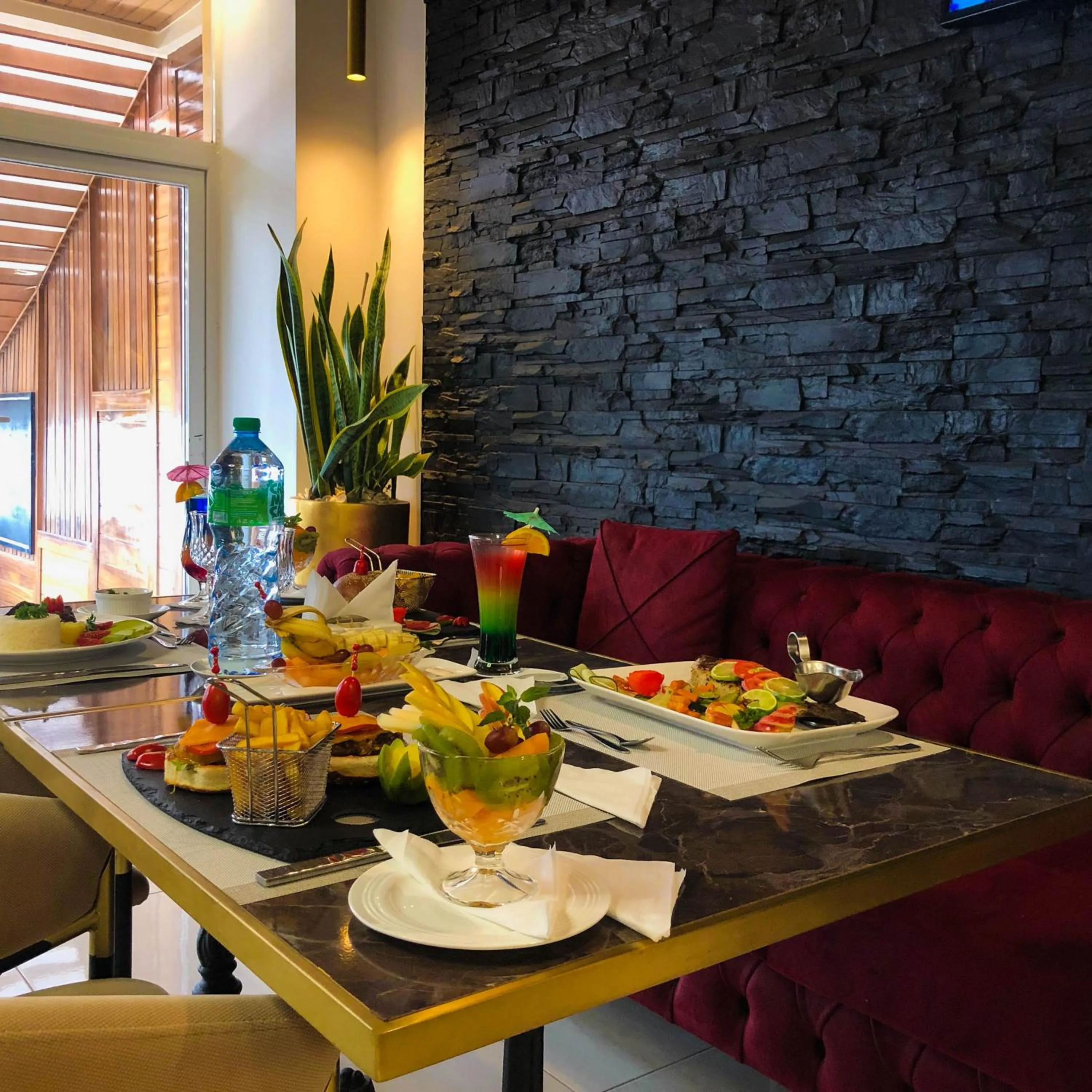 Food in HOTEL COLONIA