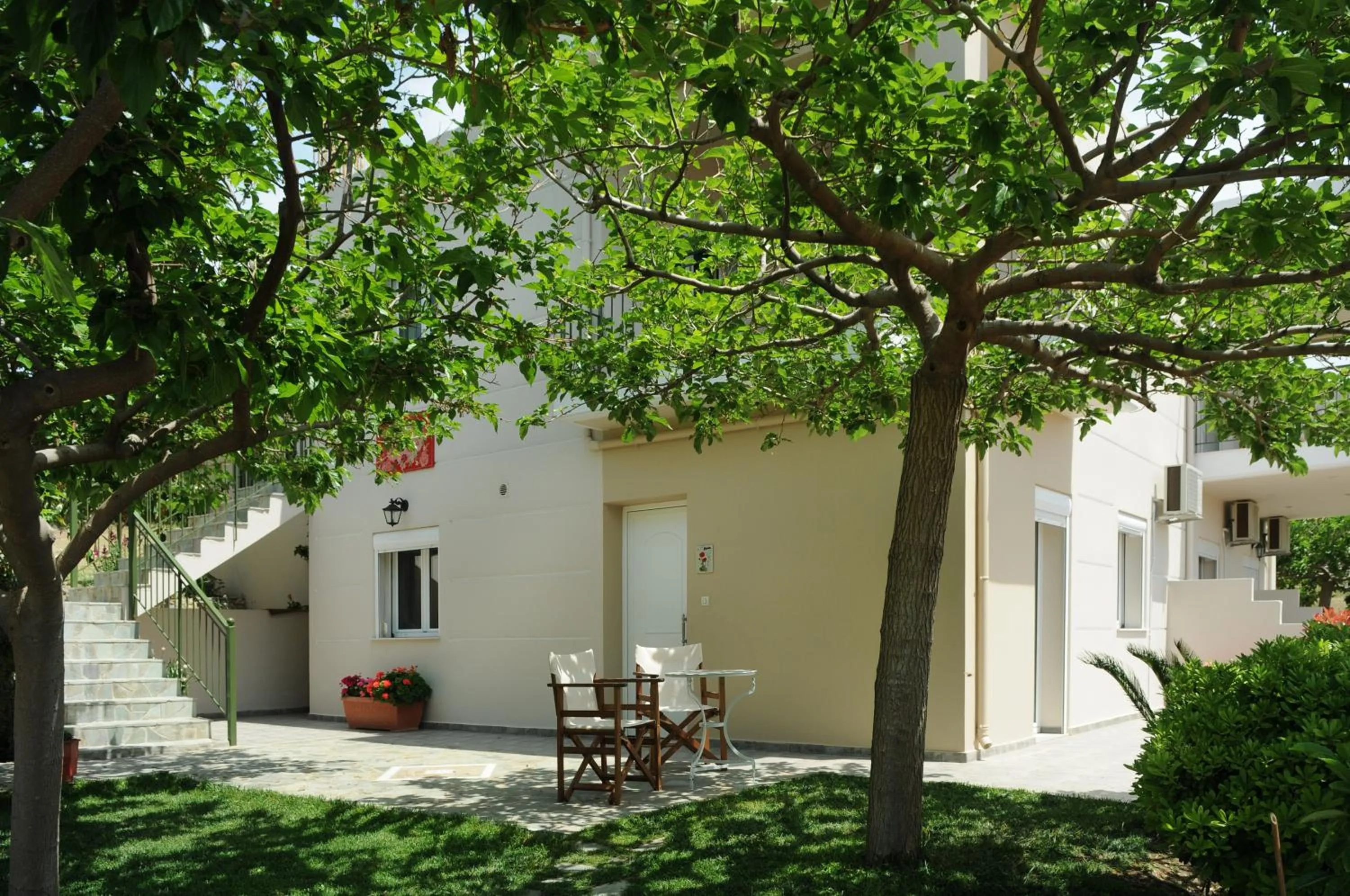 Spring in Triantafilia Guesthouse