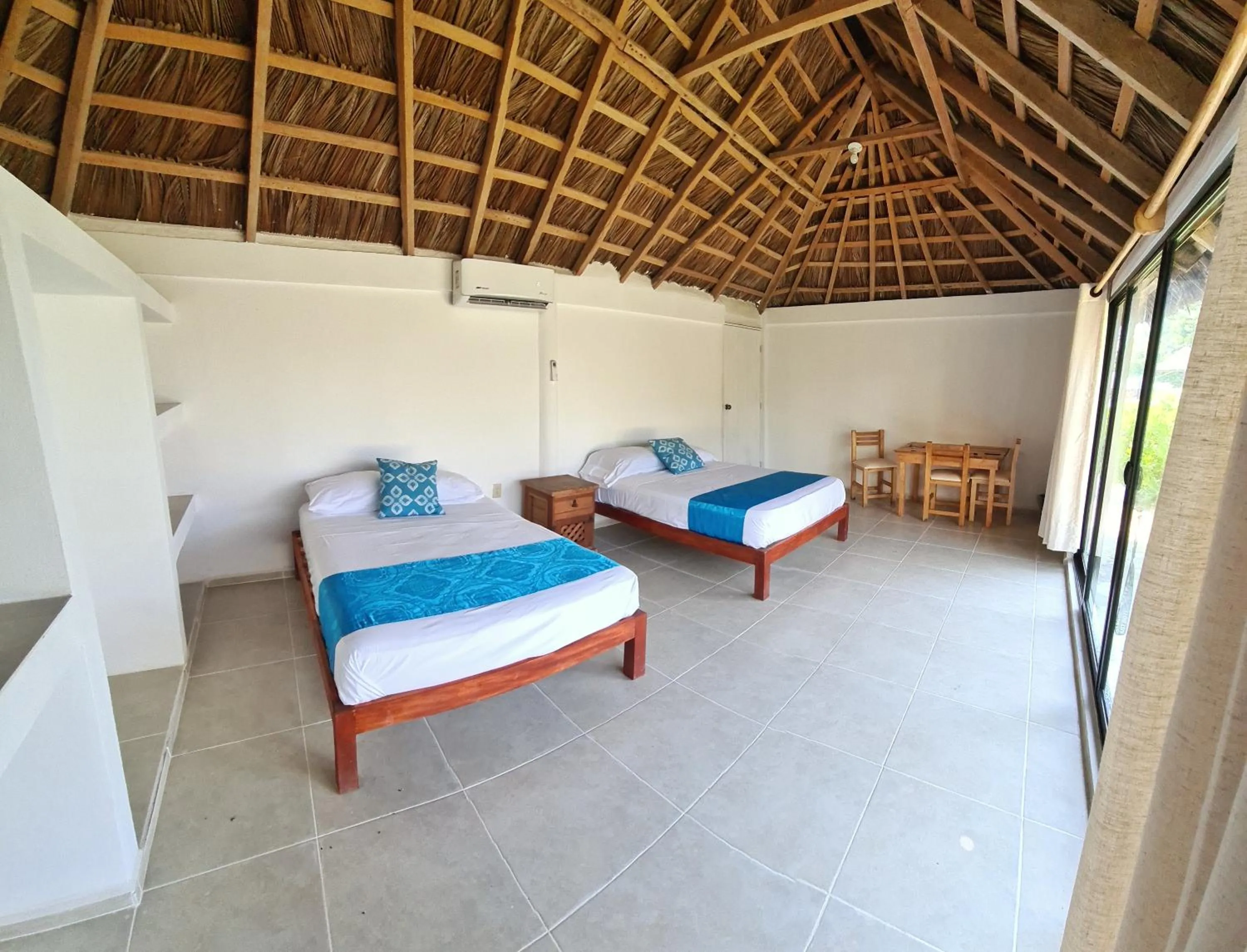 Bed in Bungalows Las Brisas Acapulco