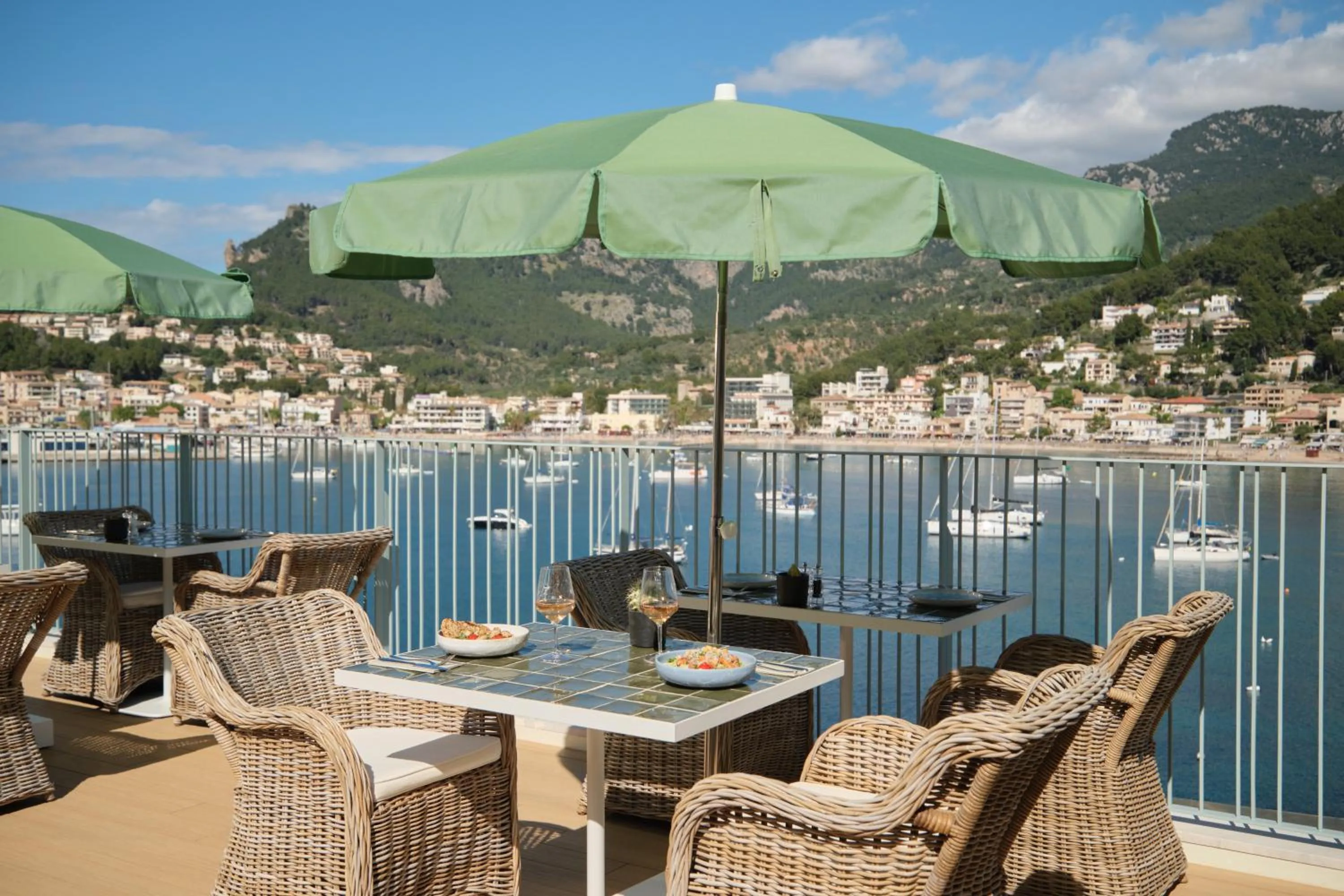 Restaurant/places to eat in Salino Port Soller